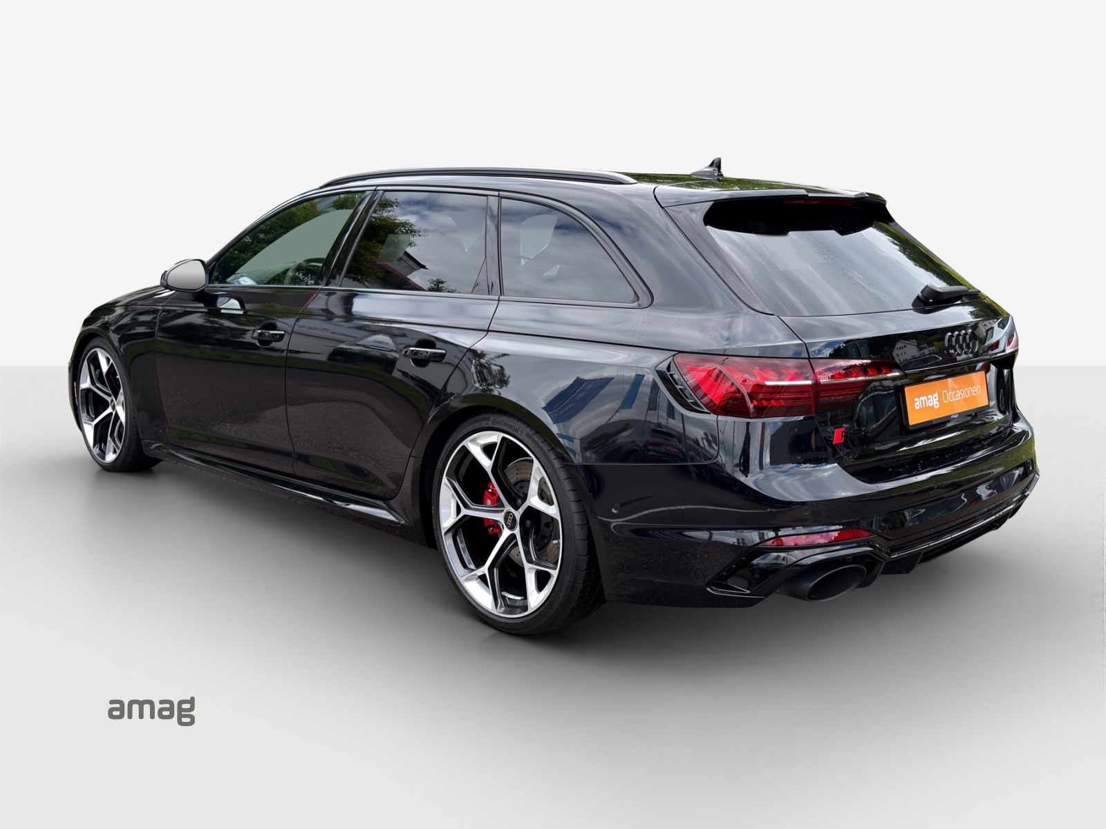 AUDI RS4 Avant quattro tiptronic-image-2