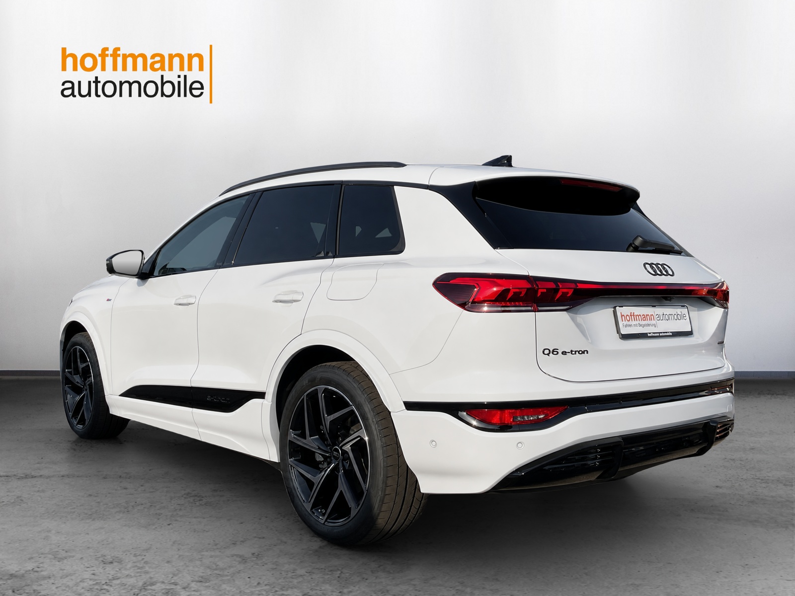 AUDI Q6 e-tron quattro-image-5