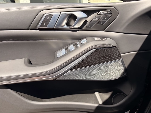 BMW X7 xDrive 48V M60i Steptronic M Sport Pro-image-9