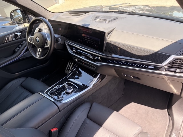 BMW X7 xDrive 48V M60i Steptronic M Sport Pro-image-3
