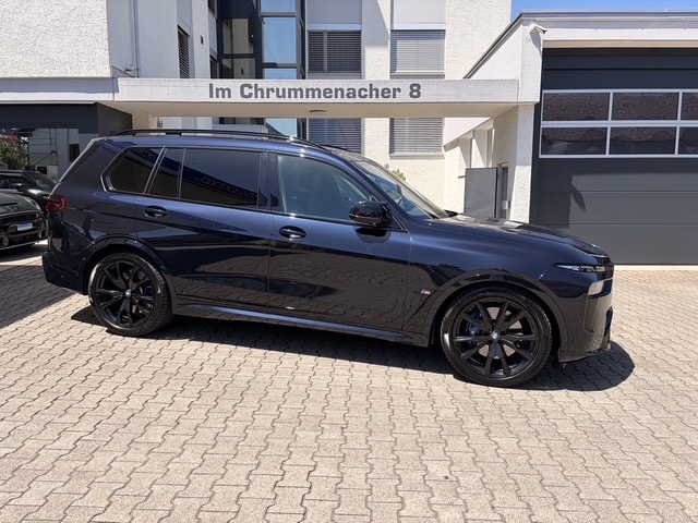 BMW X7 xDrive 48V M60i Steptronic M Sport Pro-image-1