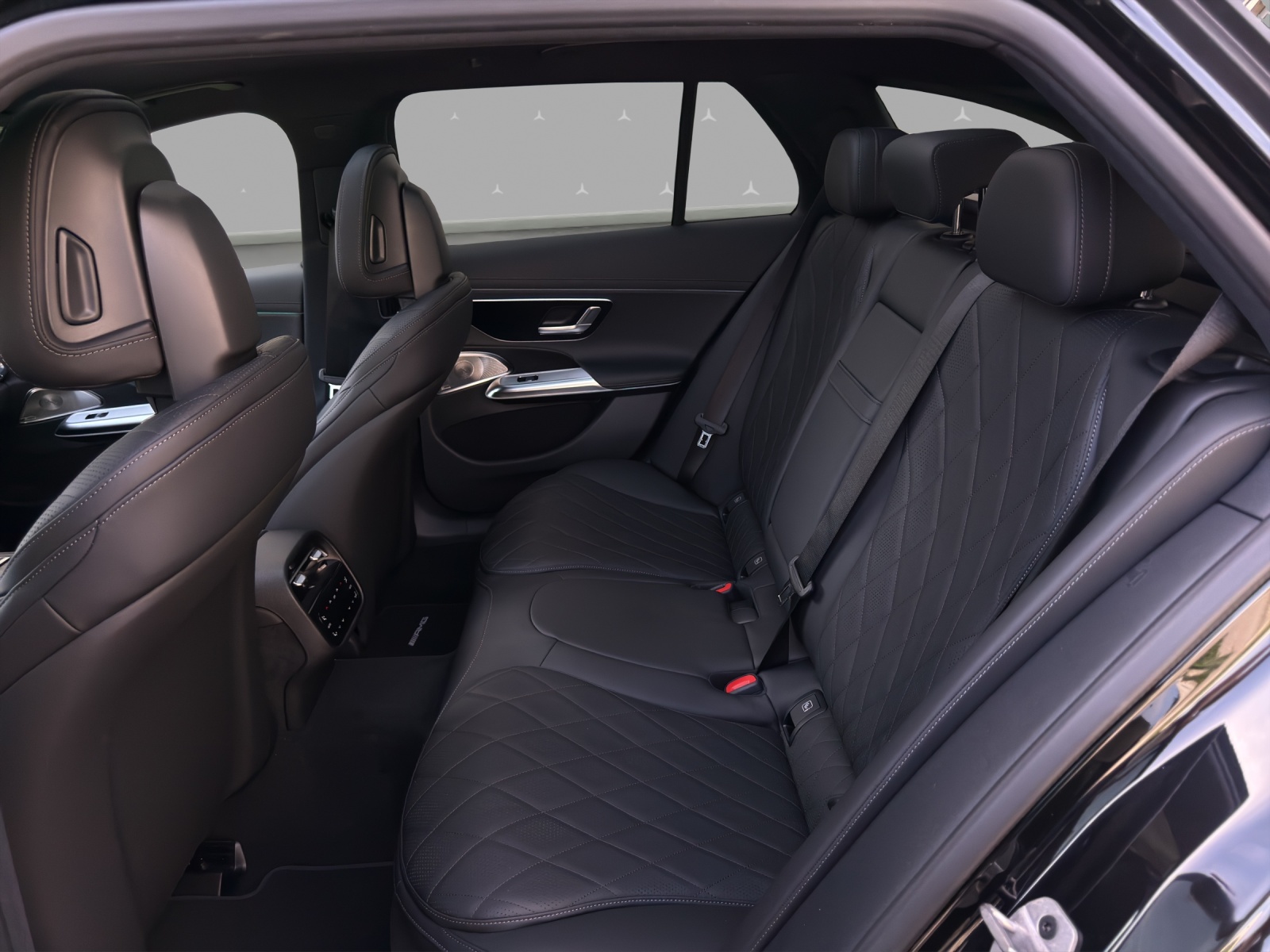 MERCEDES-BENZ E 450 d T 4Matic 9G-Tronic-image-13