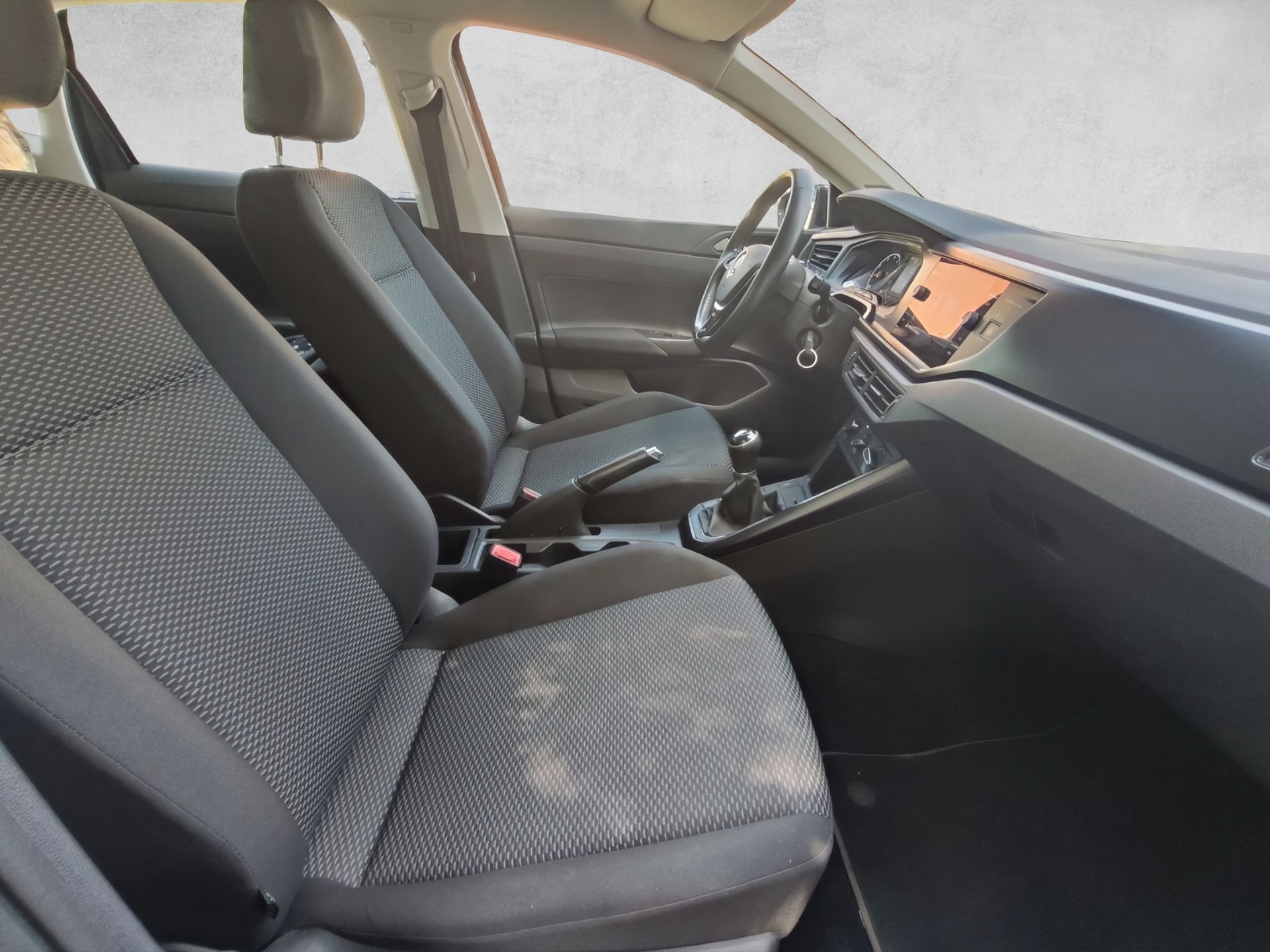 VW Polo 1.0 BMT Trendline-image-10