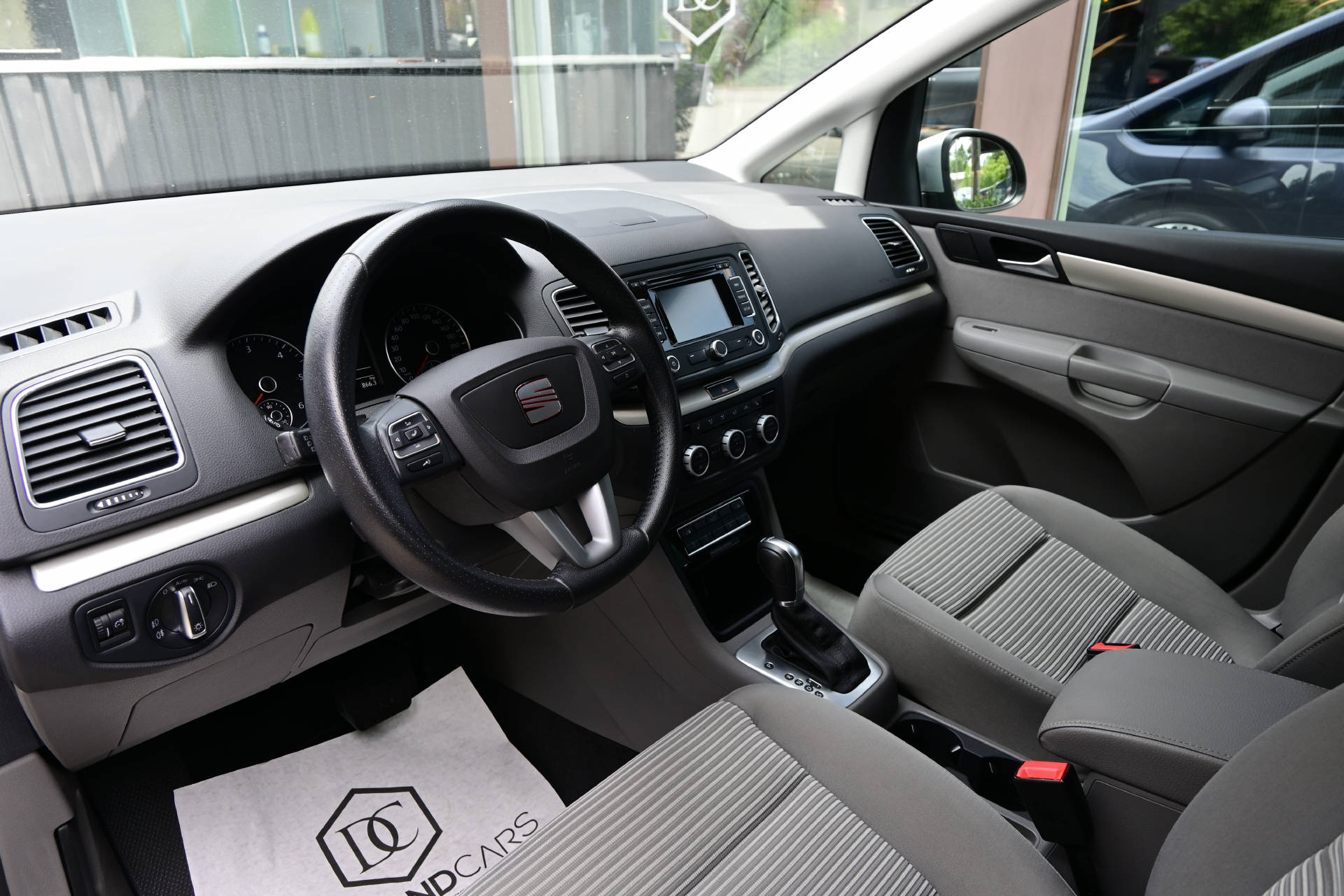 SEAT Alhambra 2.0 TDI Reference DSG*7Plätzer*integrierte Kindersitze*Anhängerkupplung*-image-9