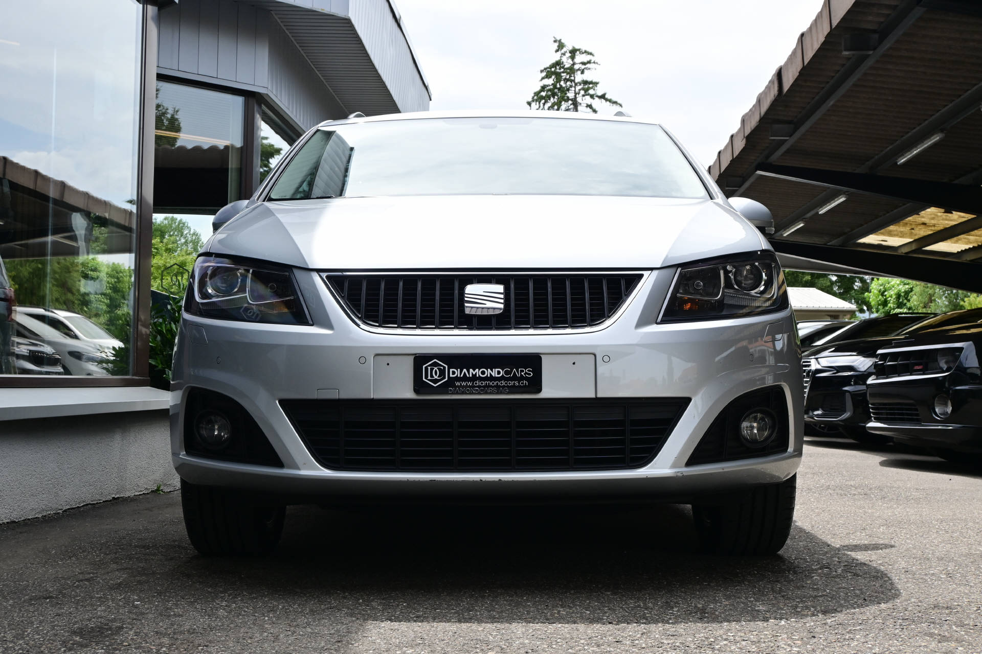 SEAT Alhambra 2.0 TDI Reference DSG*7Plätzer*integrierte Kindersitze*Anhängerkupplung*-image-1
