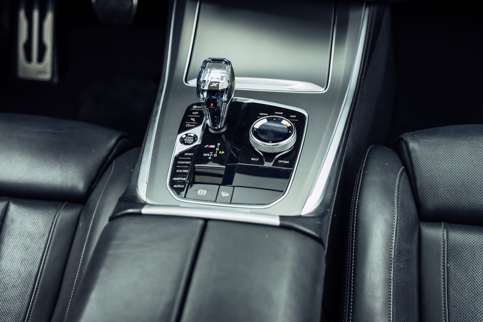 BMW X5 xDrive M50d Steptronic-image-13