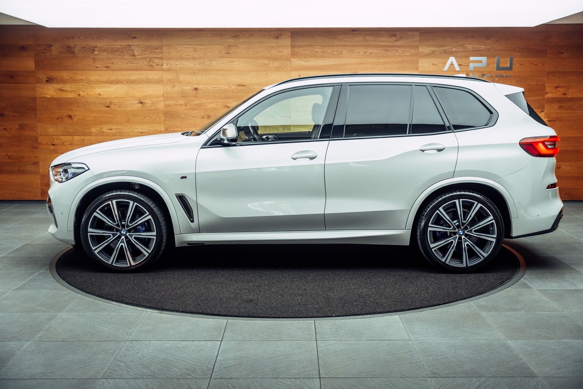 BMW X5 xDrive M50d Steptronic-image-8