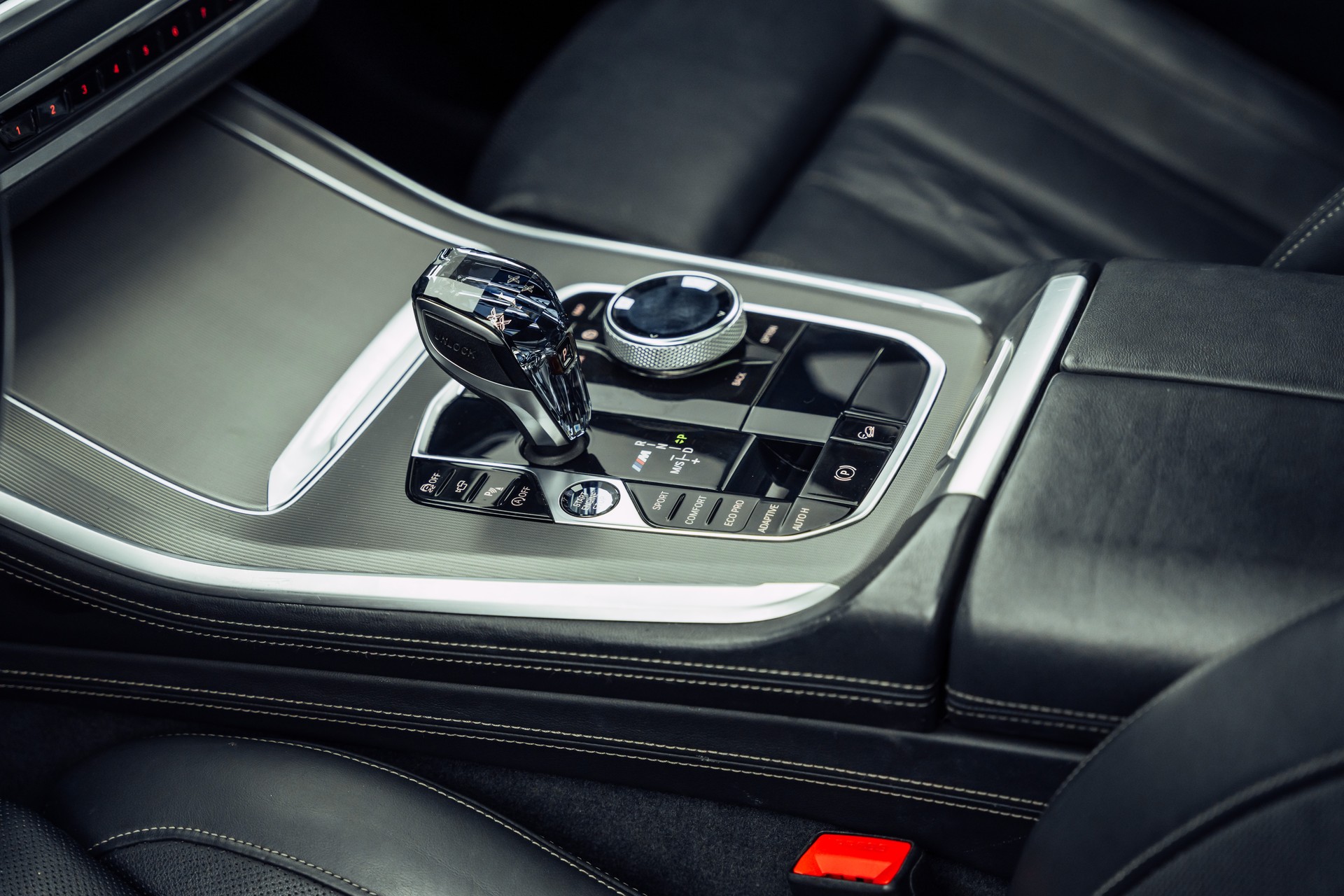 BMW X5 xDrive M50d Steptronic-image-10
