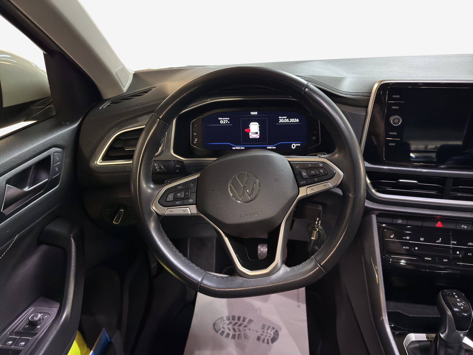 VW T-Roc 2.0 TSI Style DSG 4Motion-image-9