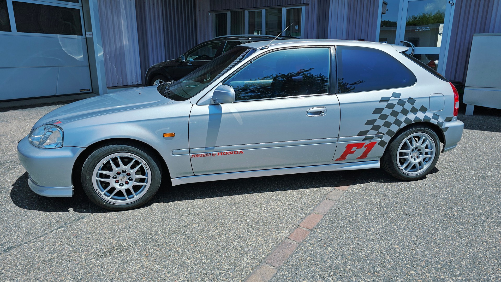 HONDA Civic 1.6i VTi F1-image-0
