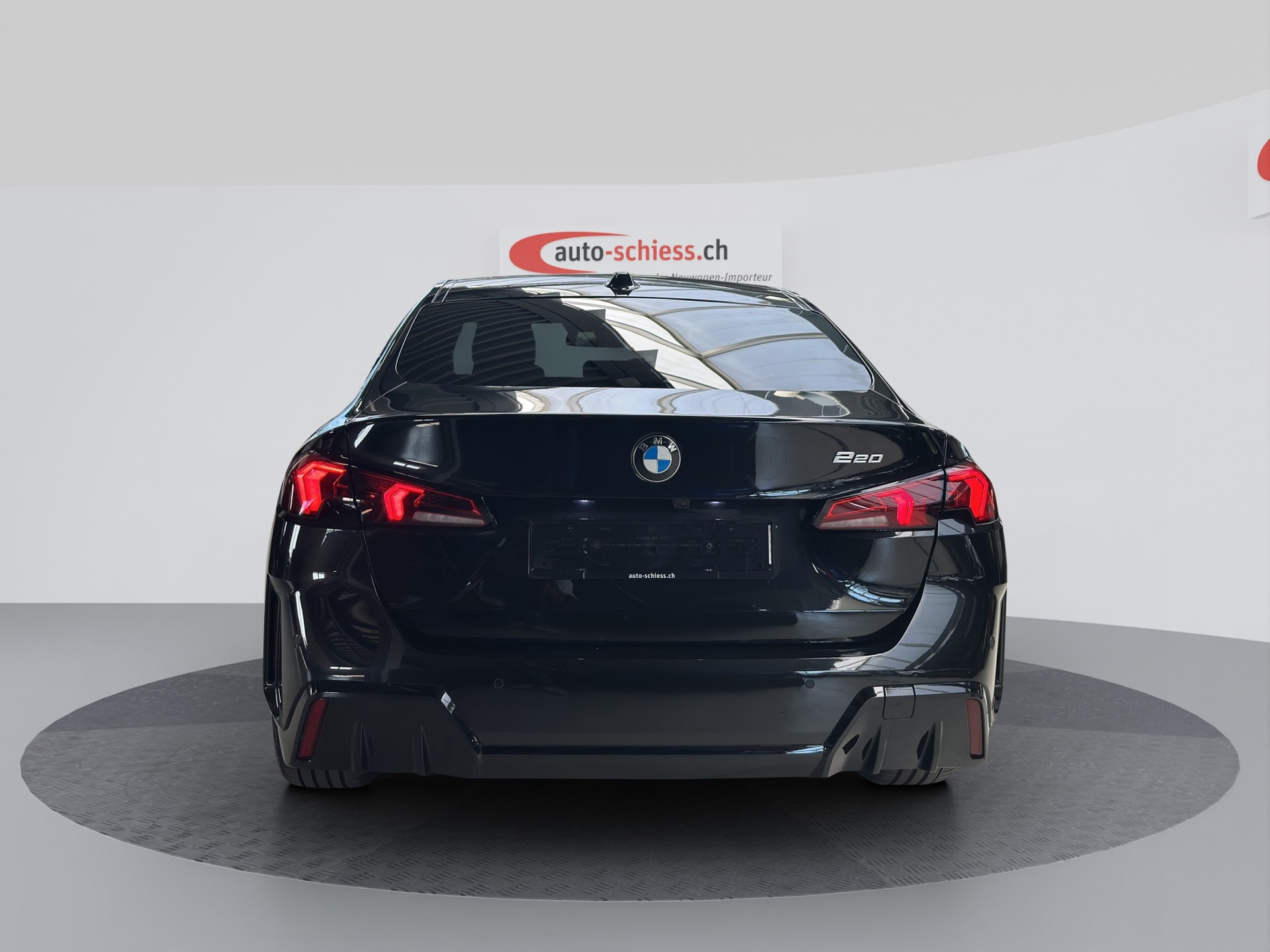 BMW 220 Gran Coupé 48V M Sport Steptronic-image-3