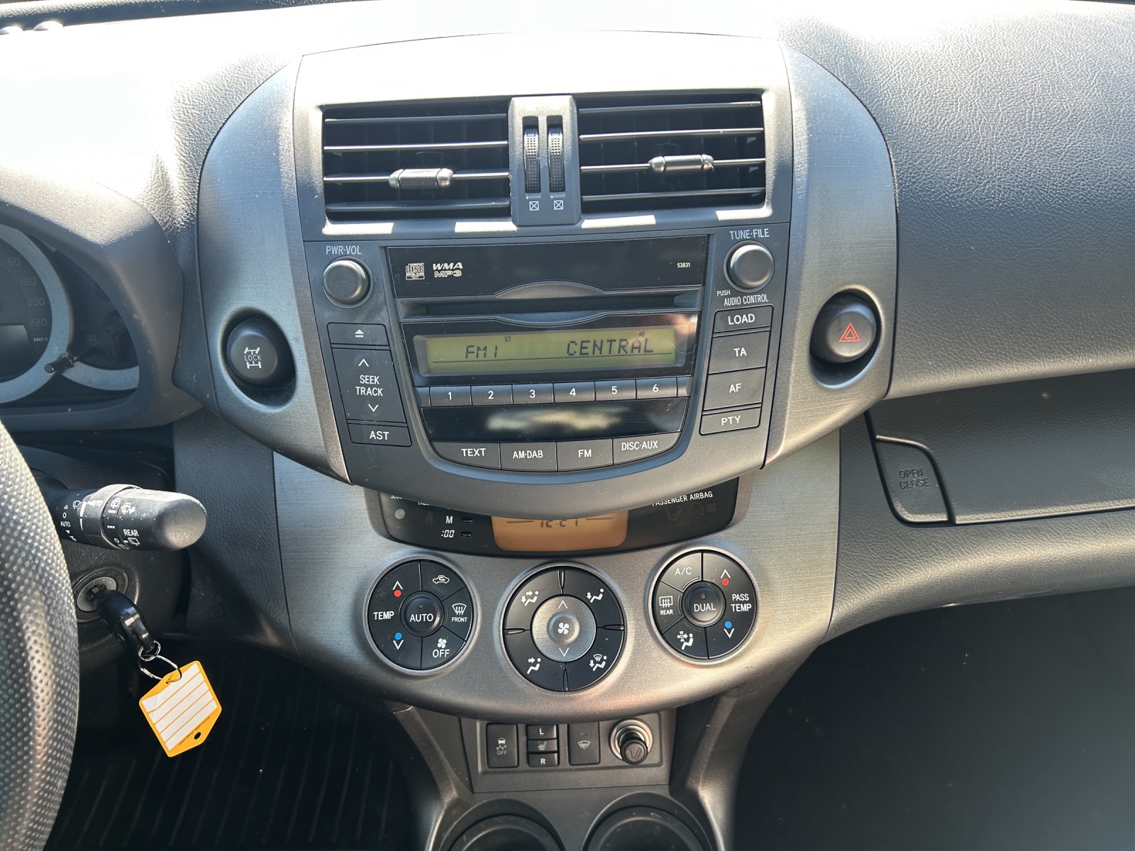 TOYOTA RAV-4 2.0 16V Linea Sol-image-10