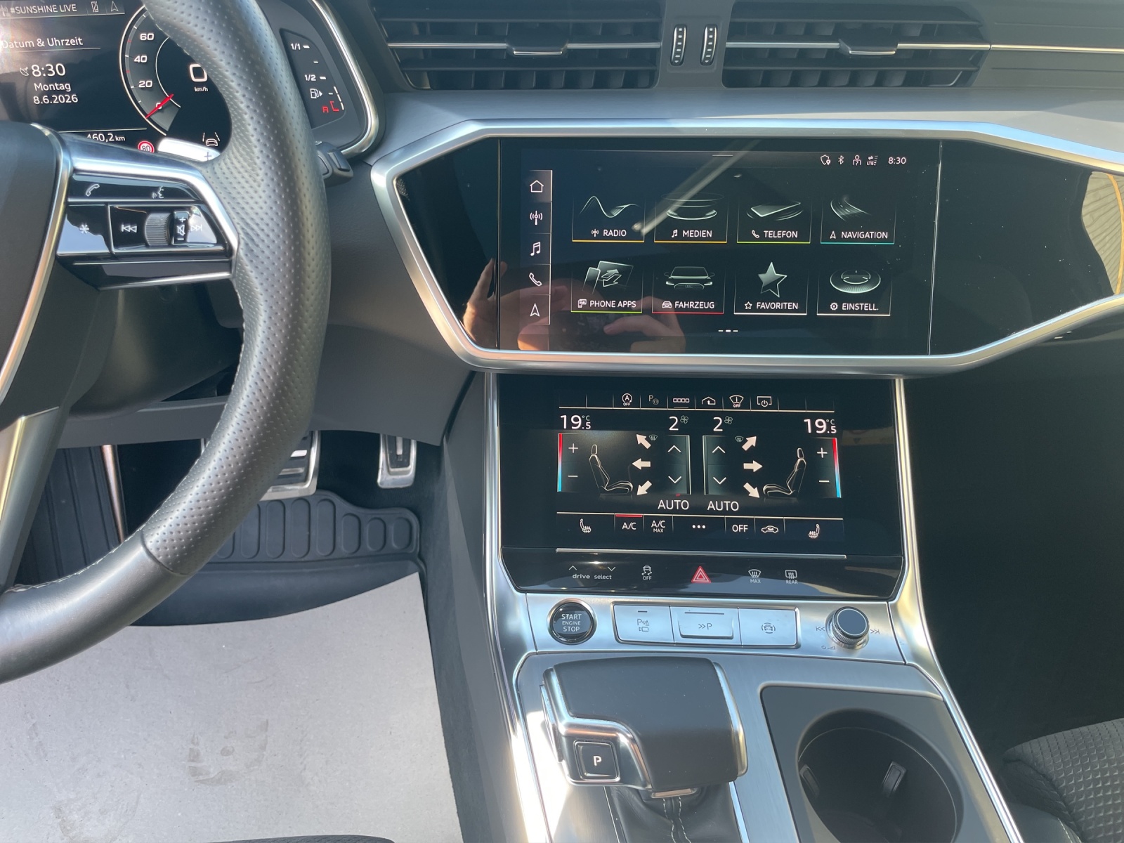 AUDI A6 Avant 45 TFSI Sport Attraction S-tronic quattro-image-11