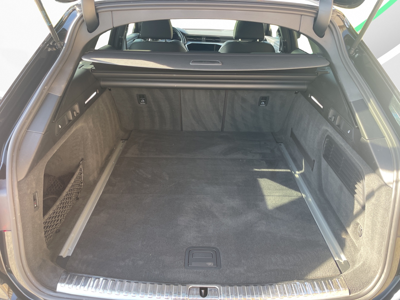 AUDI A6 Avant 45 TFSI Sport Attraction S-tronic quattro-image-15