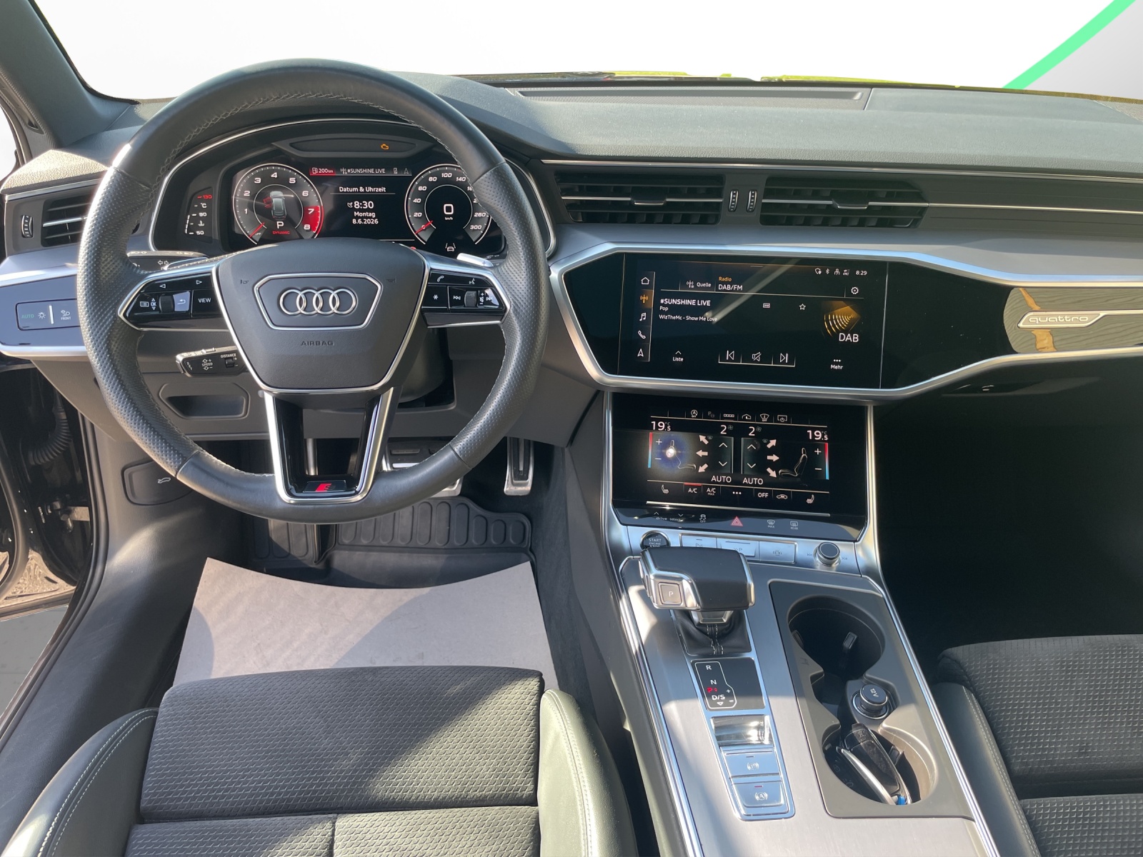AUDI A6 Avant 45 TFSI Sport Attraction S-tronic quattro-image-10
