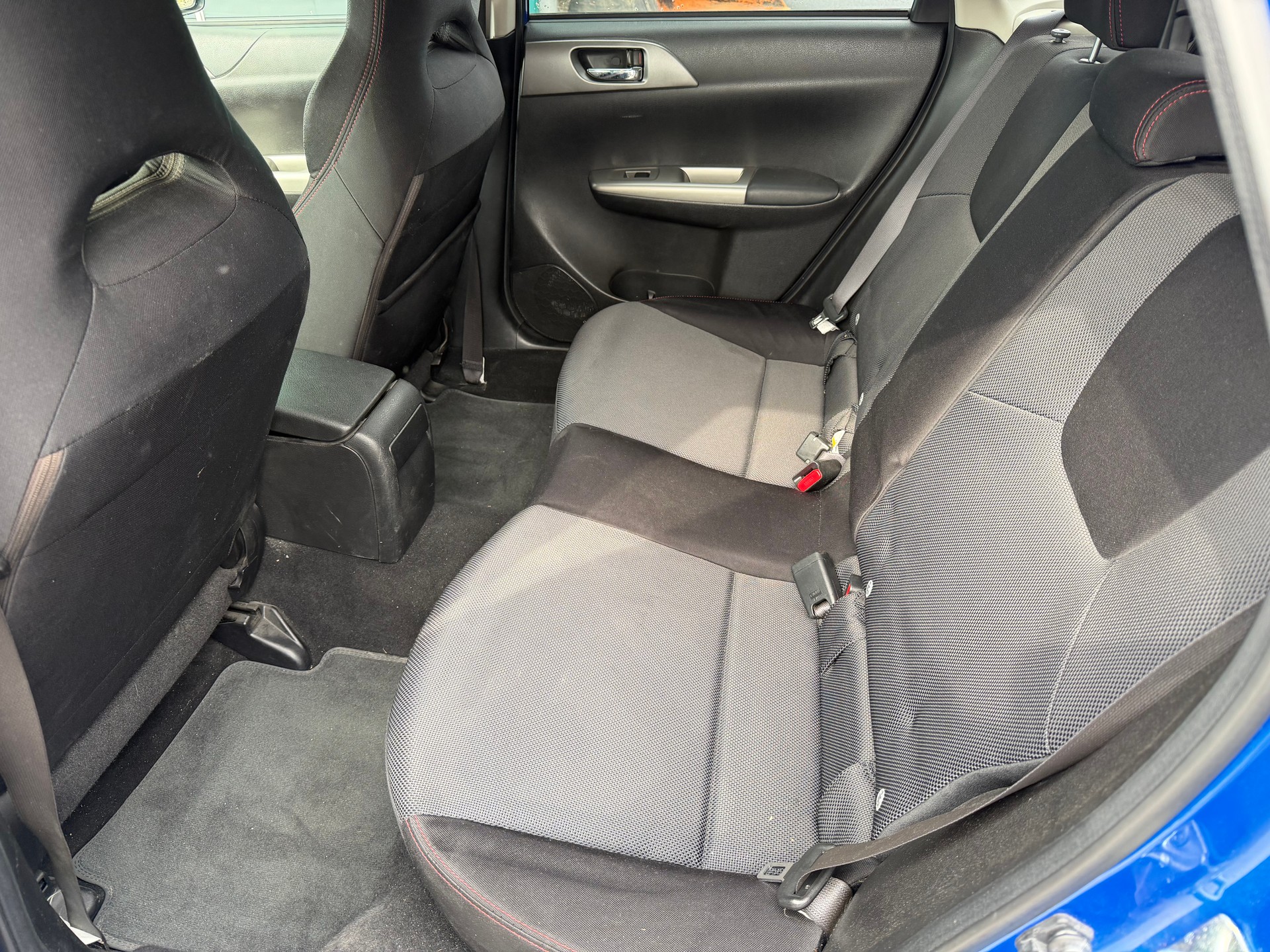 SUBARU Impreza 2.5 Turbo 4WD WRX Swiss-image-12