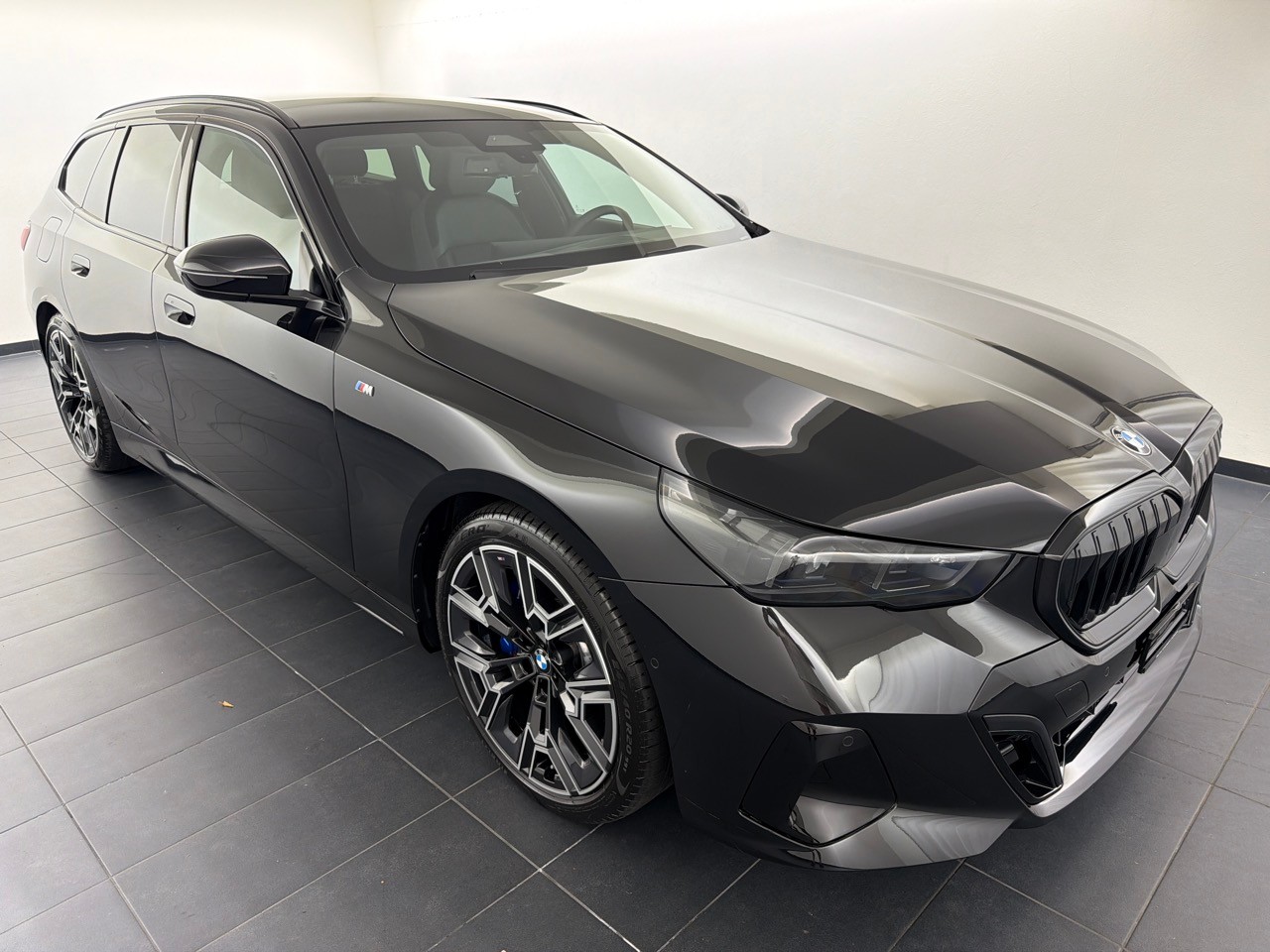 BMW 520d sDr 48V Tour MSp.Pro-showroom-element-3