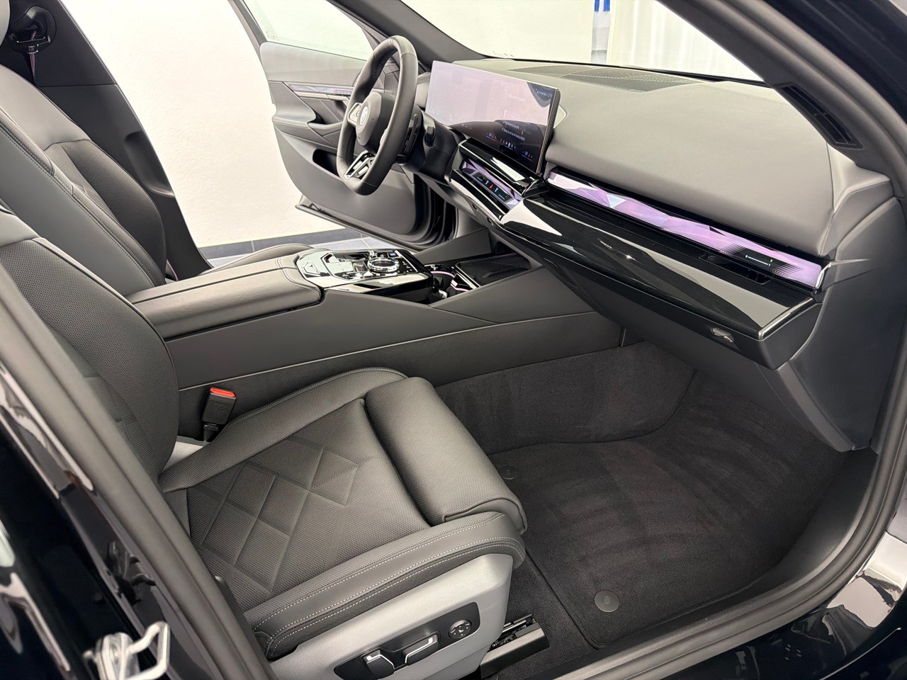 BMW 520d sDr 48V Tour MSp.Pro-image-8