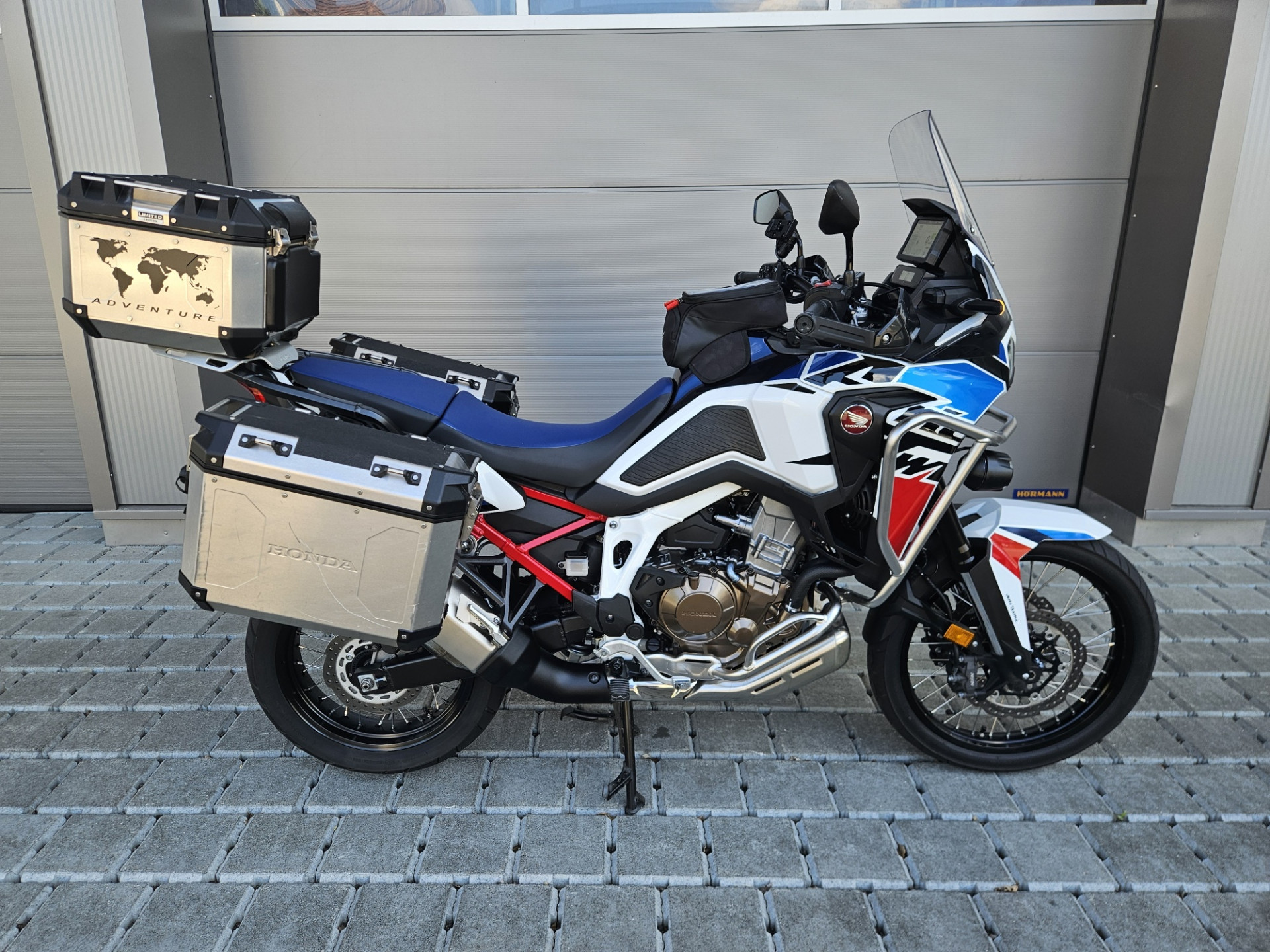 HONDA CRF 1100 L Africa Twin Tricolor