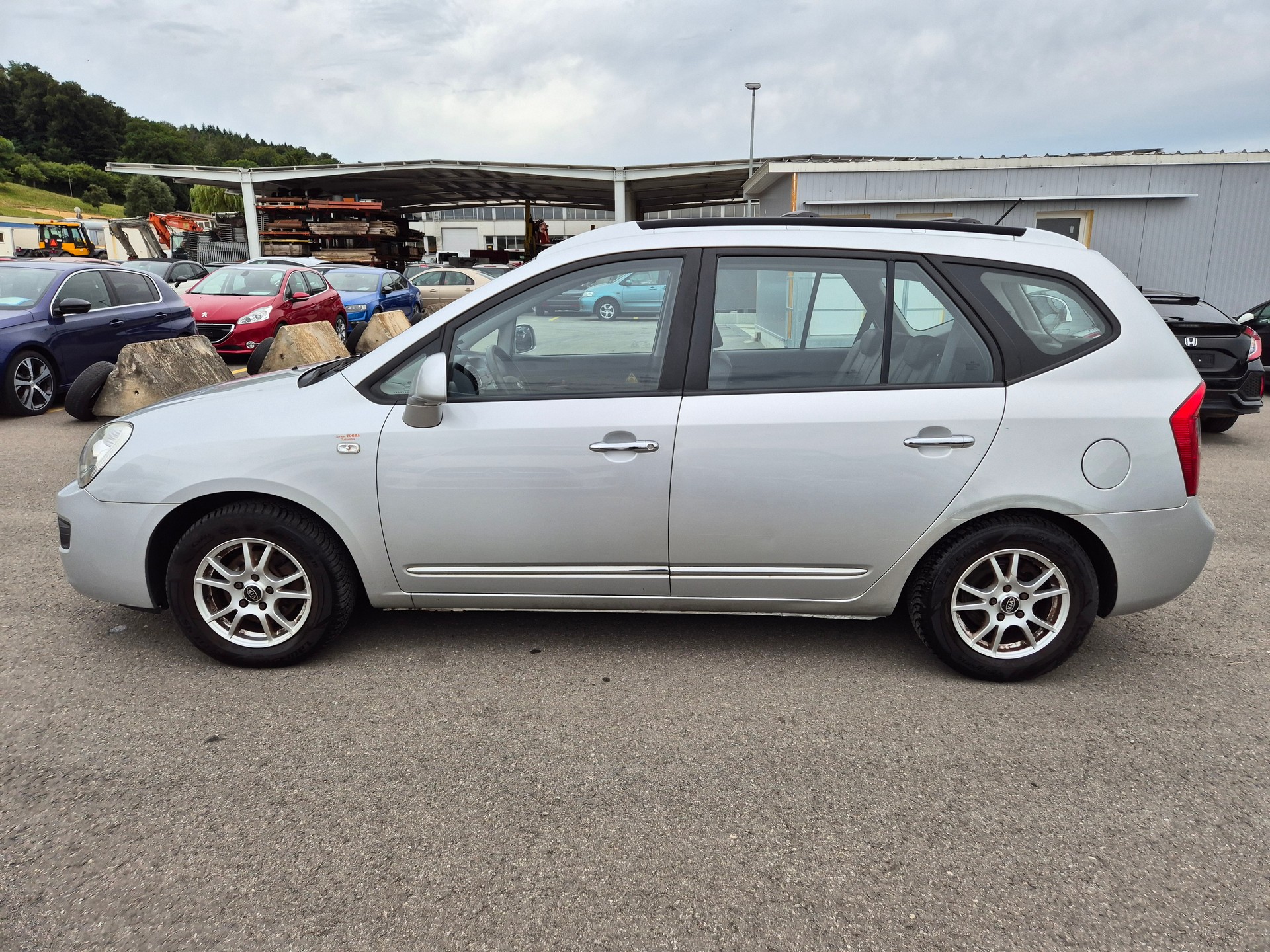 KIA 2.0 CRDi-image-12