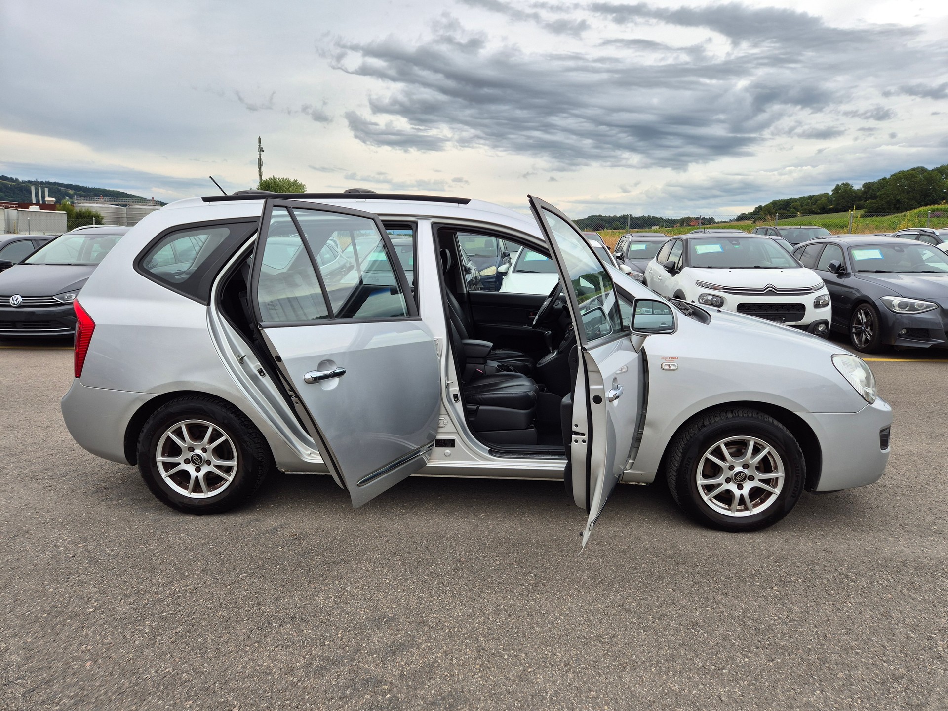 KIA 2.0 CRDi-image-4