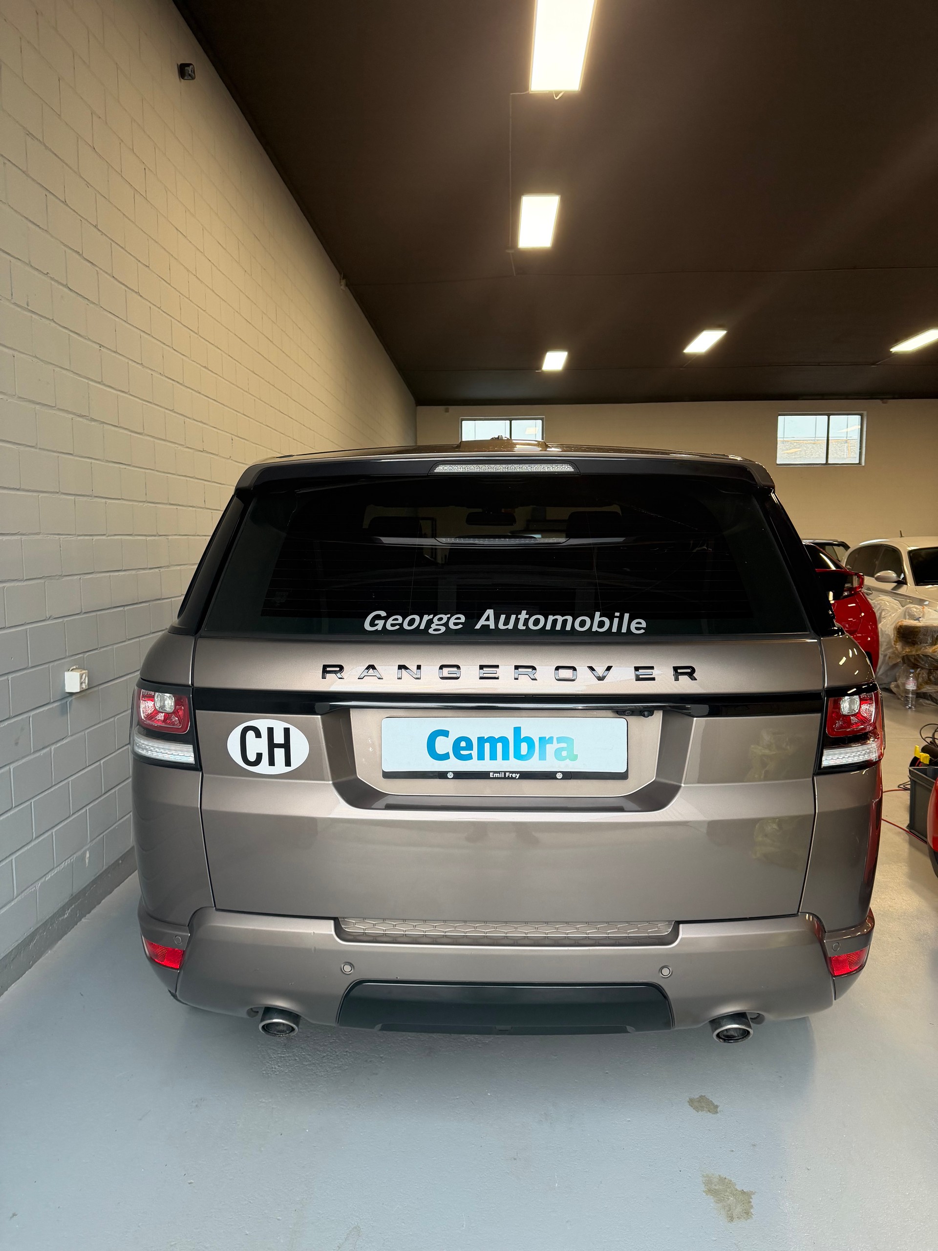 LAND ROVER Range Rover Sport 3.0 SDV6 HSE Automatic-image-2