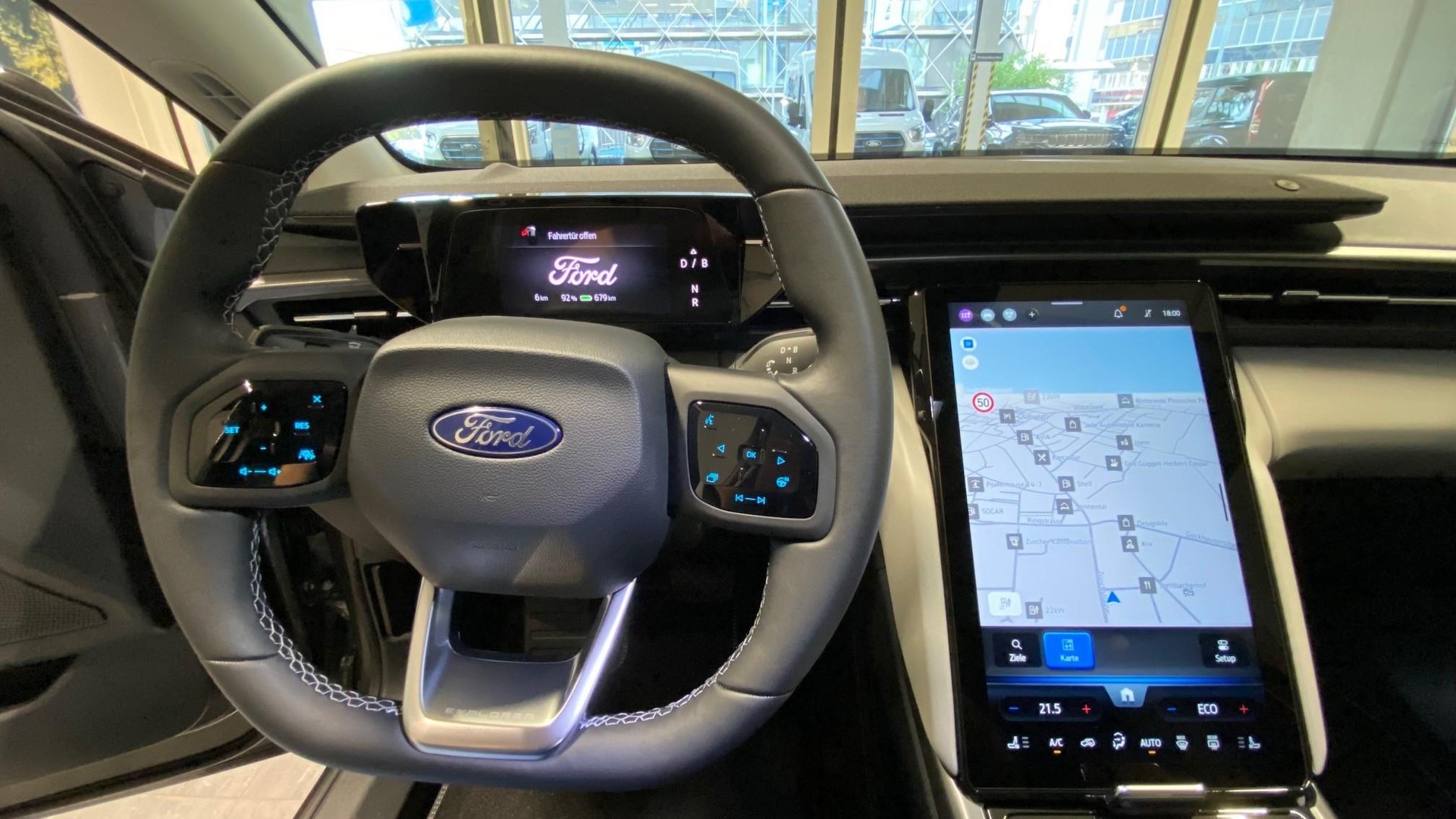 FORD Explorer Extended Range Premium AWD-image-14