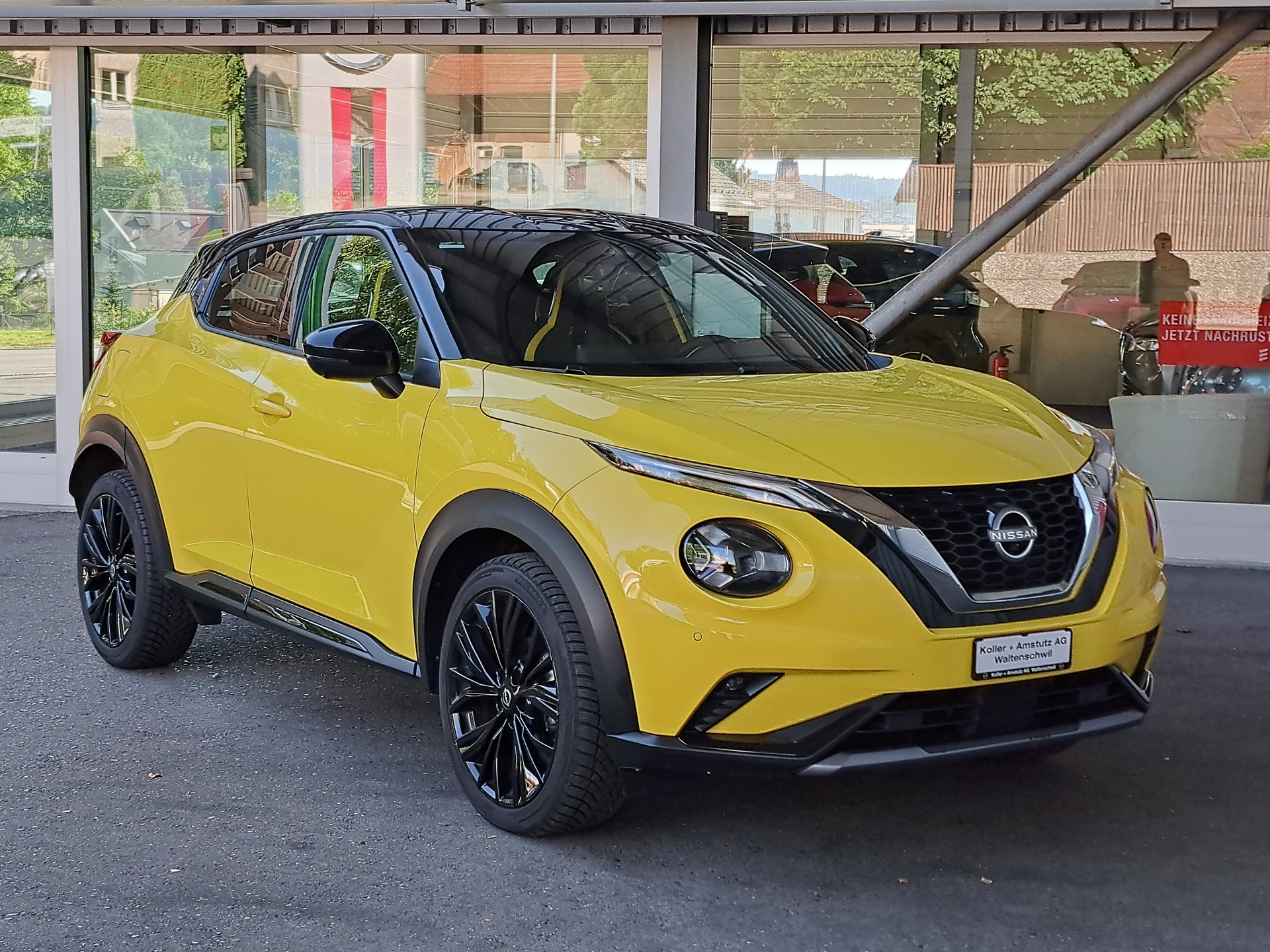 NISSAN Juke 1.0 DIG-T N-Sport DCT-image-5