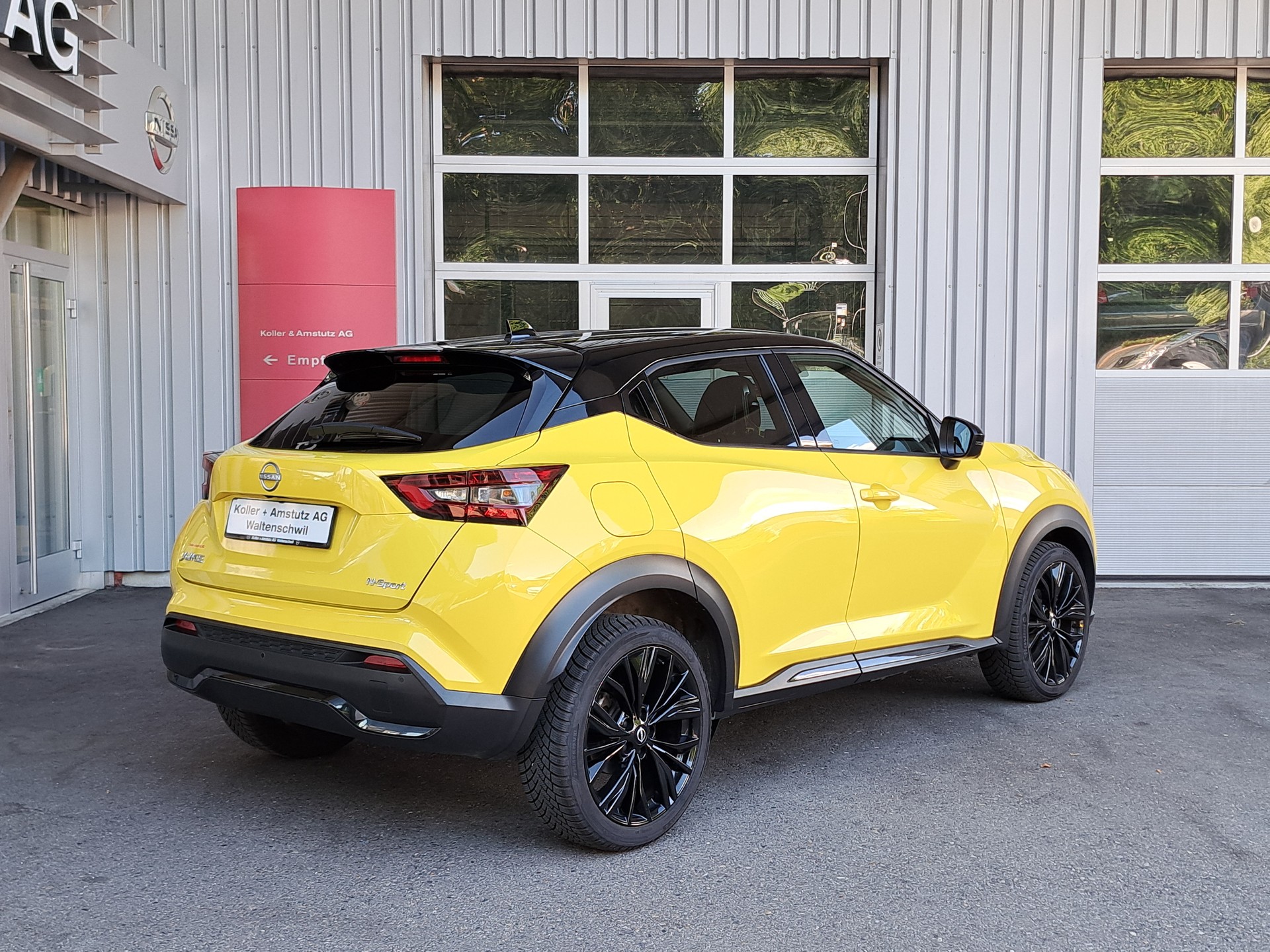 NISSAN Juke 1.0 DIG-T N-Sport DCT-image-3