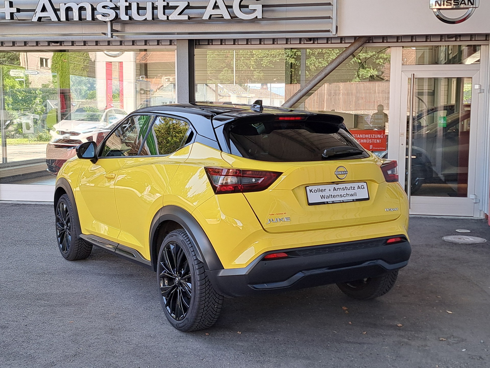 NISSAN Juke 1.0 DIG-T N-Sport DCT-image-2