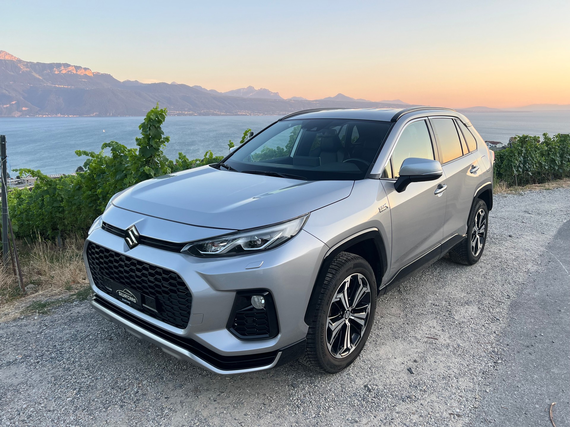 SUZUKI Across 2.5 Plug-in-Hybrid Compact Top E-CVT-image-0
