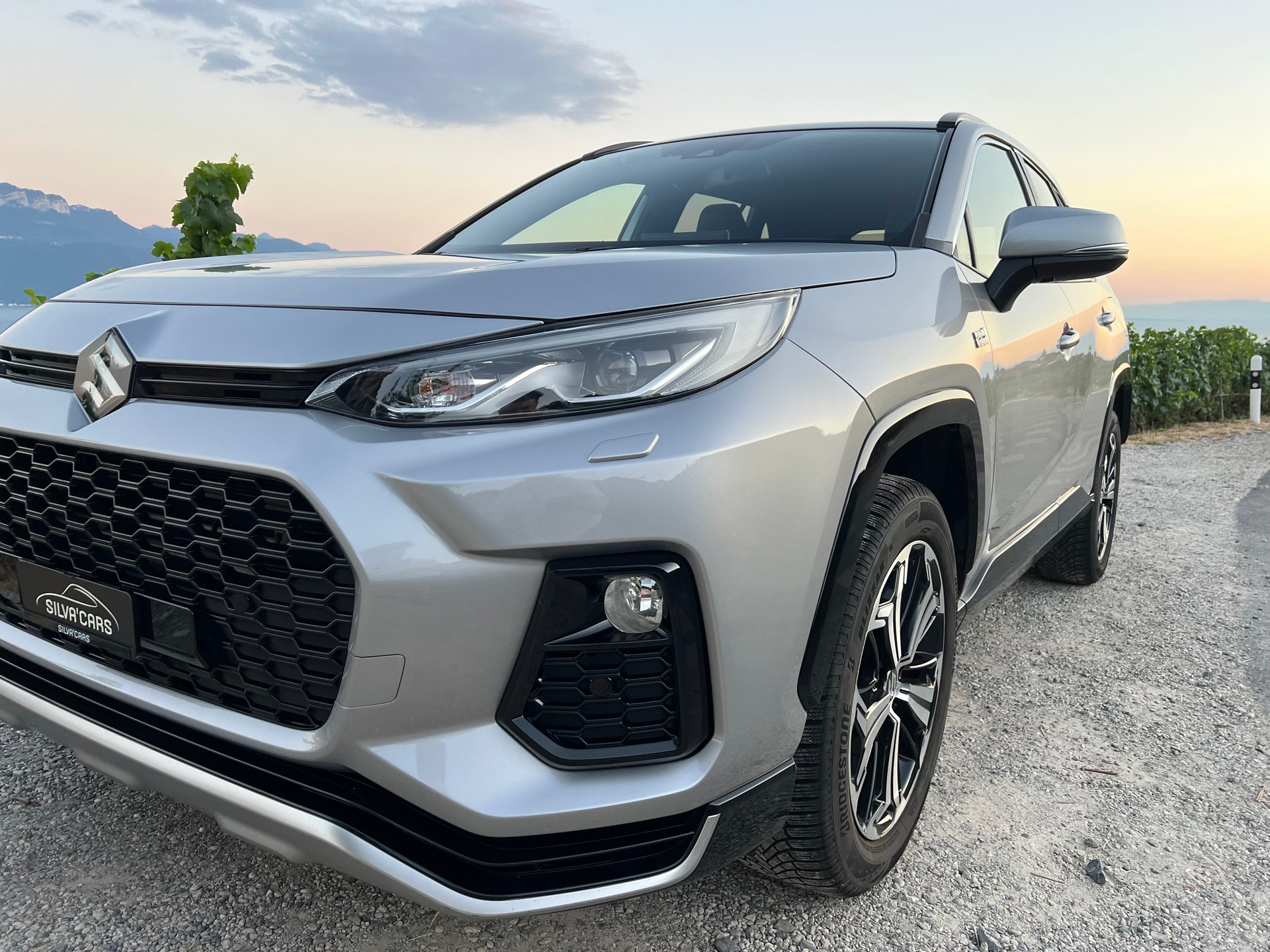 SUZUKI Across 2.5 Plug-in-Hybrid Compact Top E-CVT-image-14