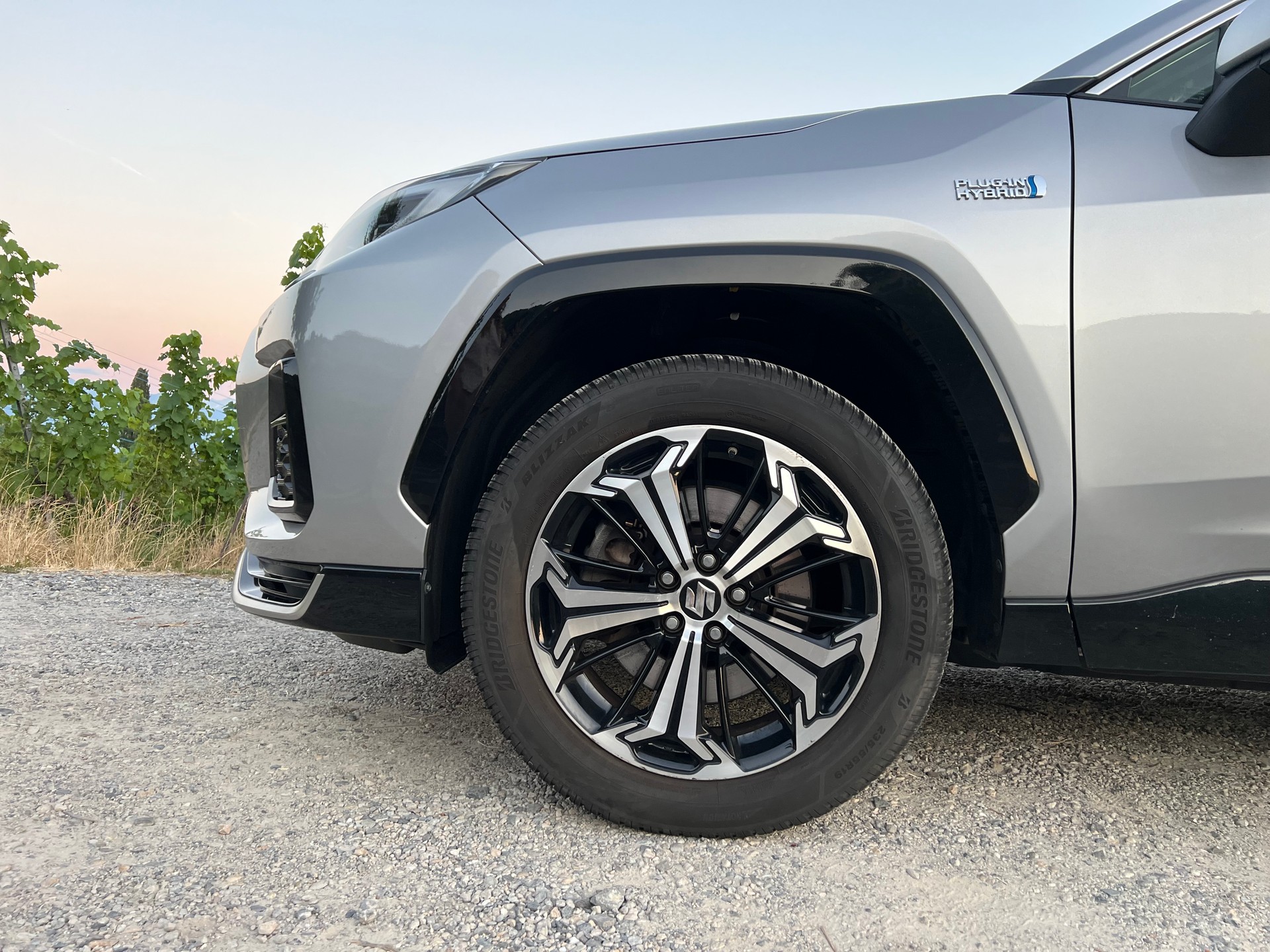 SUZUKI Across 2.5 Plug-in-Hybrid Compact Top E-CVT-image-12