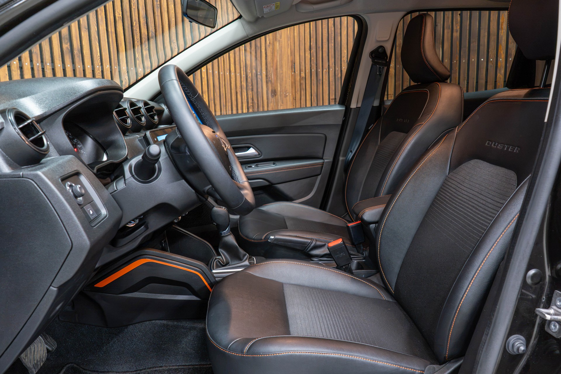 DACIA Duster 1.3 TCe 150 Extreme EDC-image-9