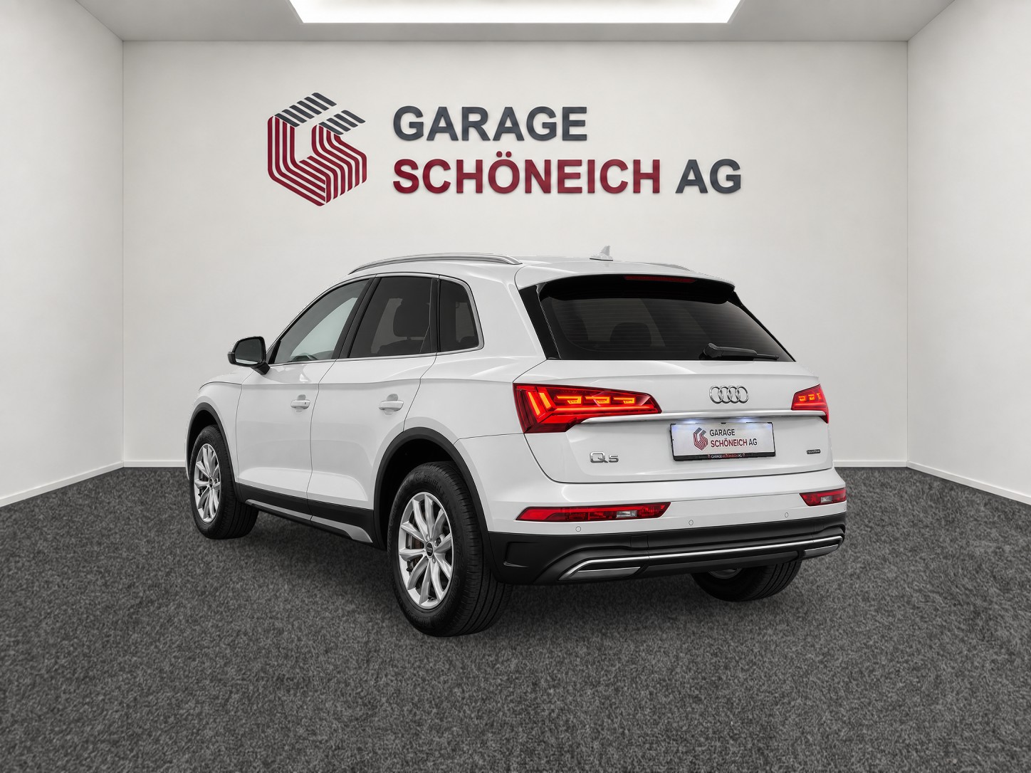 AUDI Q5 2.0 40 TDI quattro S-Tronic-image-6