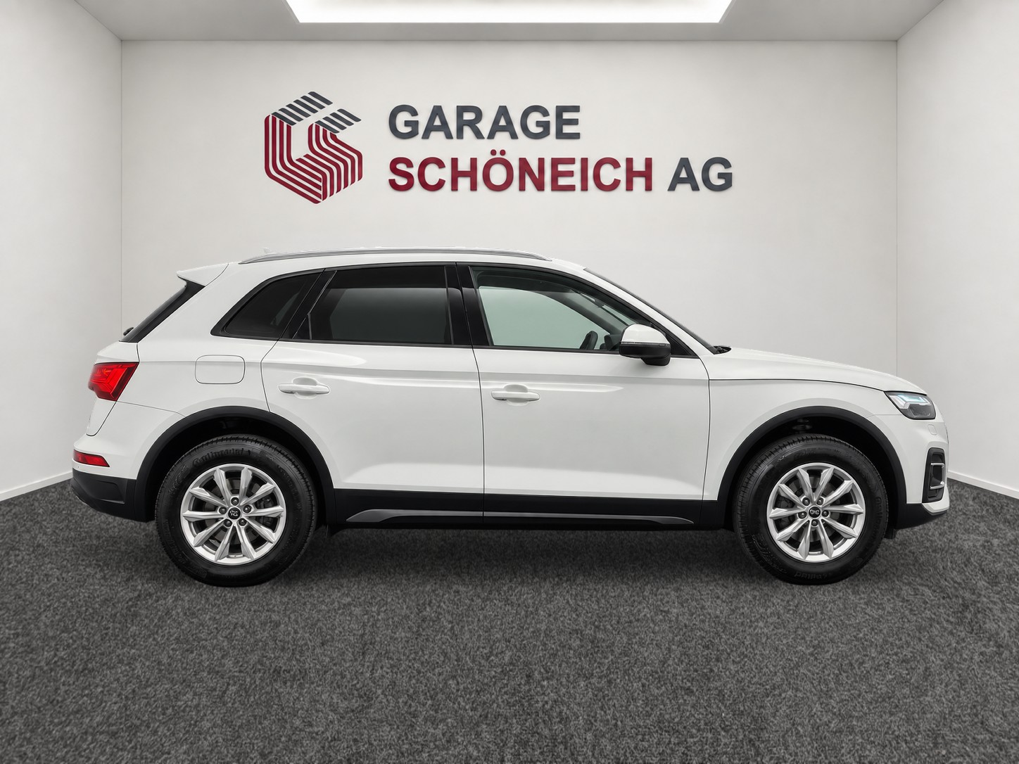 AUDI Q5 2.0 40 TDI quattro S-Tronic-image-3