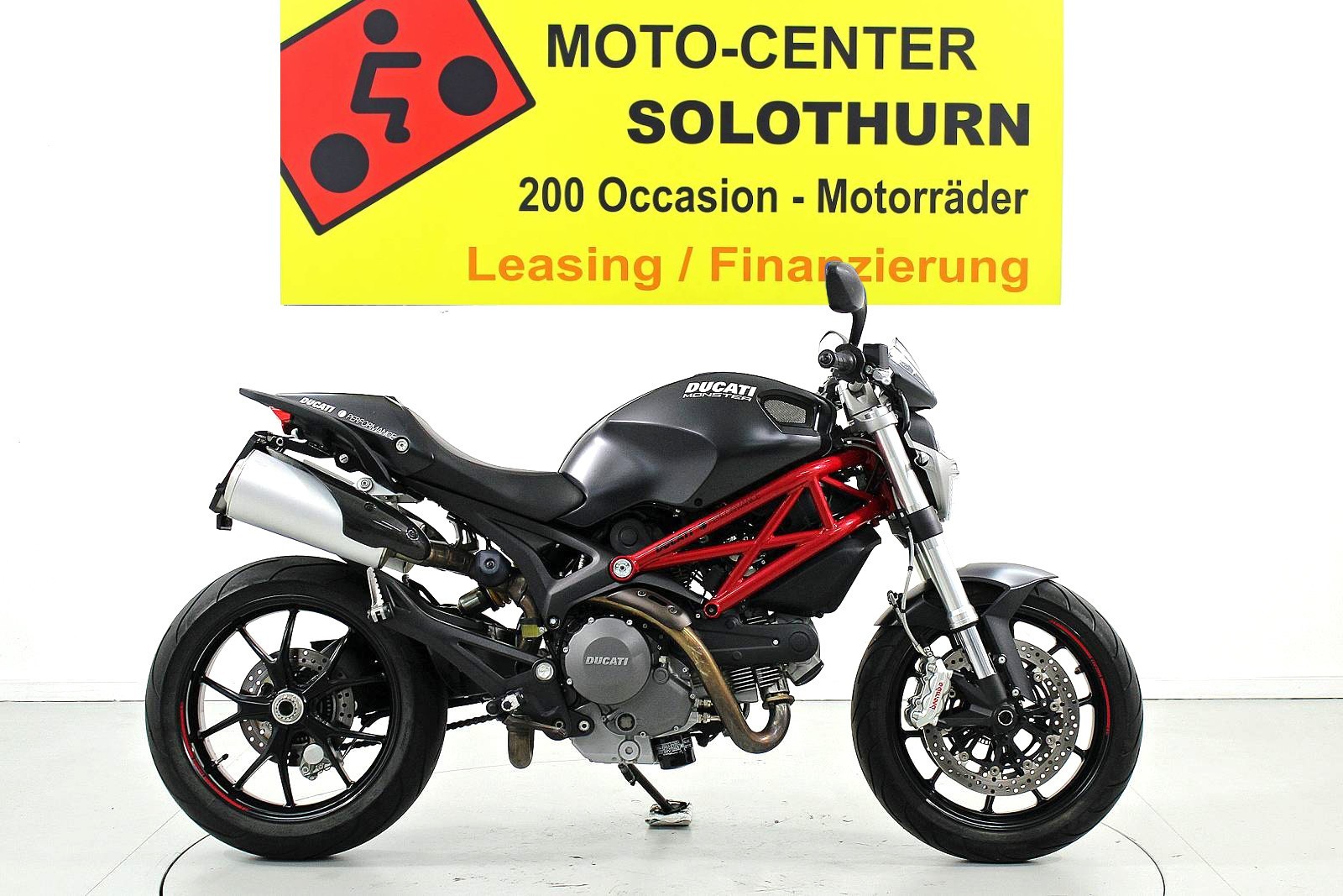 DUCATI Monster 796 ABS