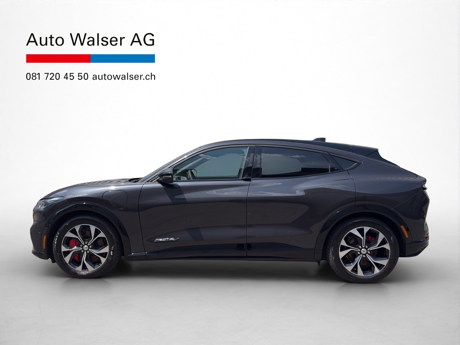 FORD Mustang Mach-E Premium AWD-image-1