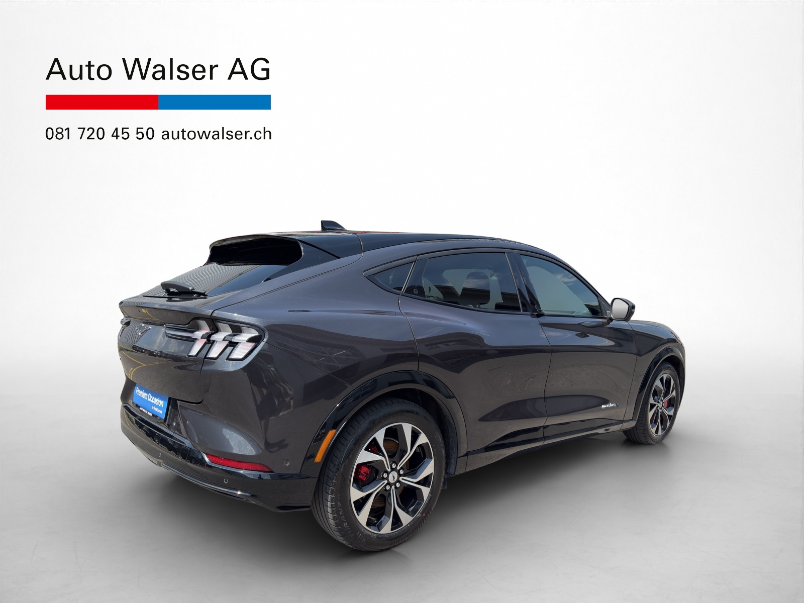 FORD Mustang Mach-E Premium AWD-image-4