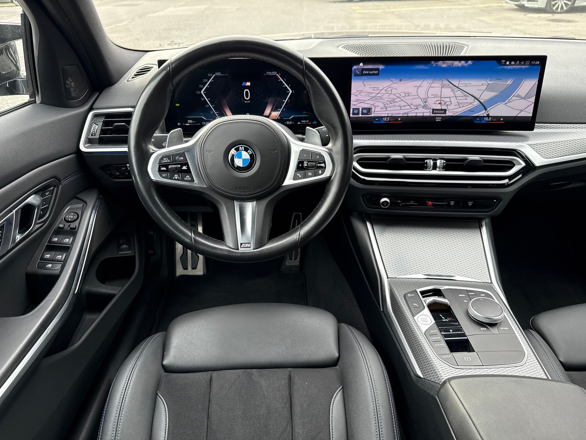 BMW M340d xDrive Steptronic Sport LCI-image-14