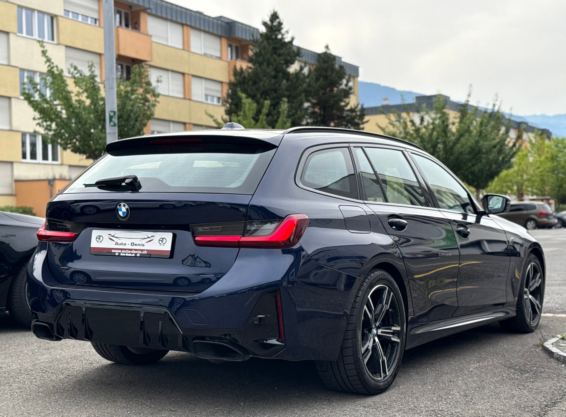 BMW M340d xDrive Steptronic Sport LCI-image-3