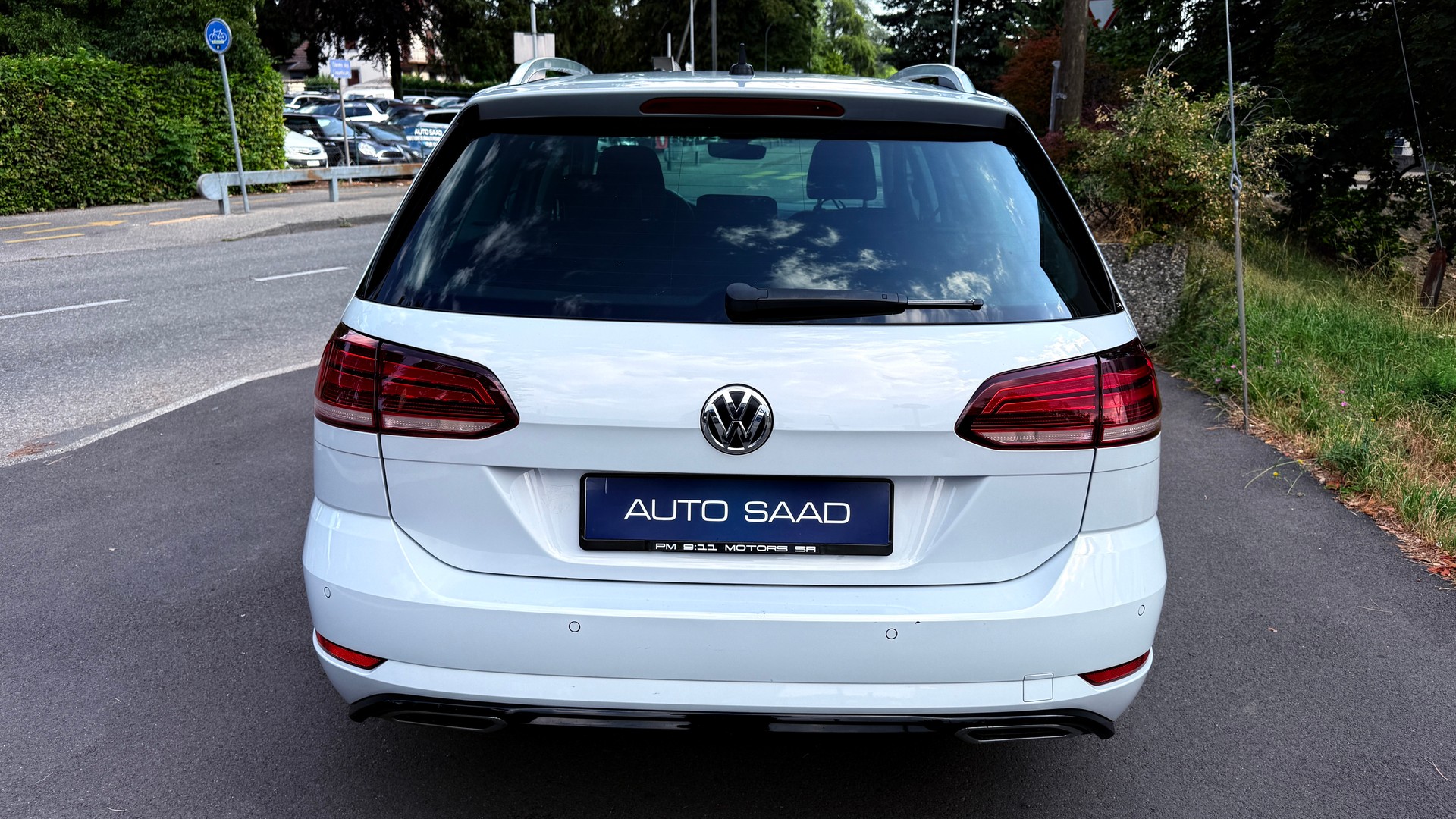 VW Golf Variant 1.4 TSI Lounge RLine DSG-image-3