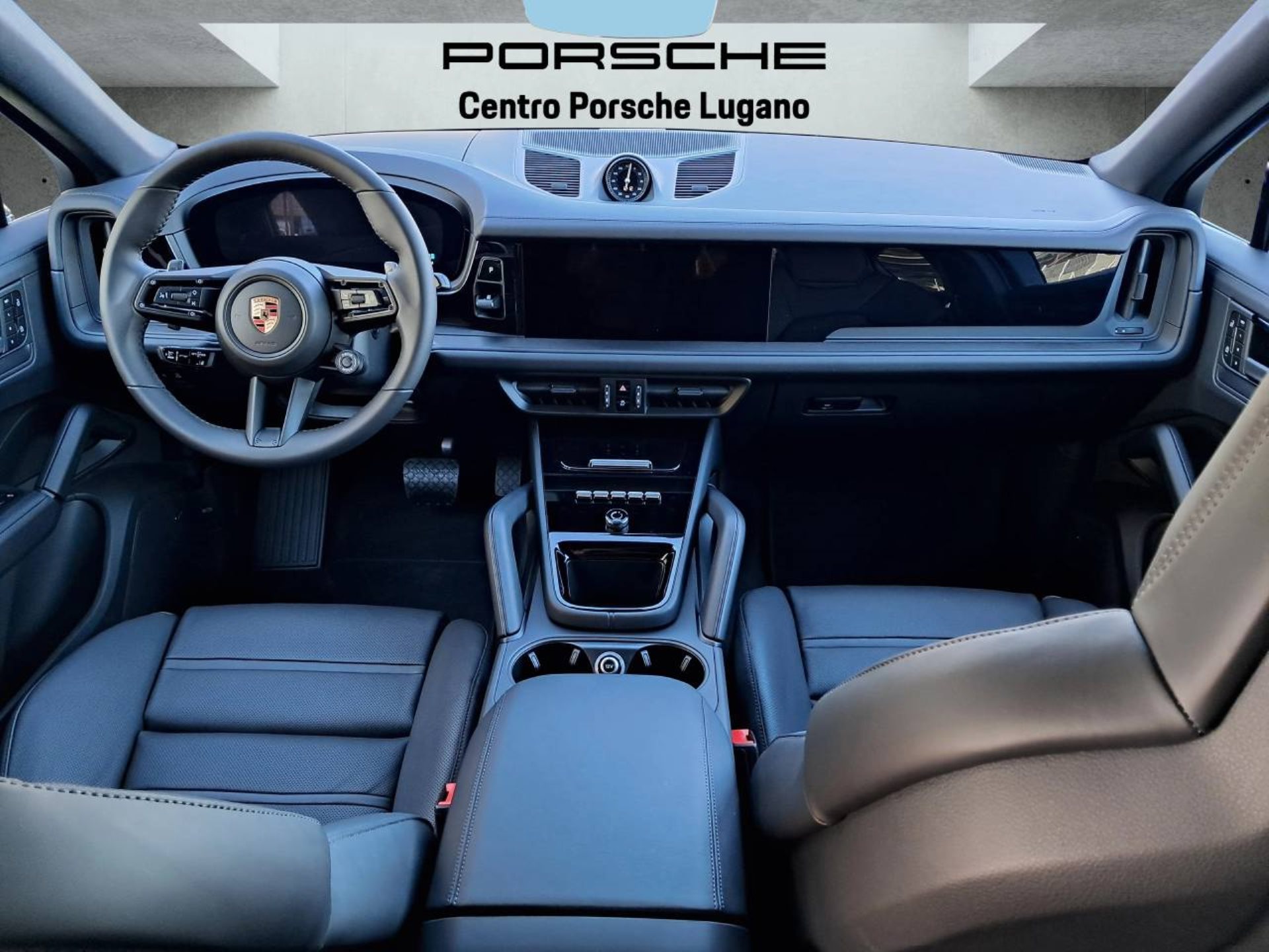 PORSCHE Cayenne E-Hybrid Coupé Black Edition-image-15