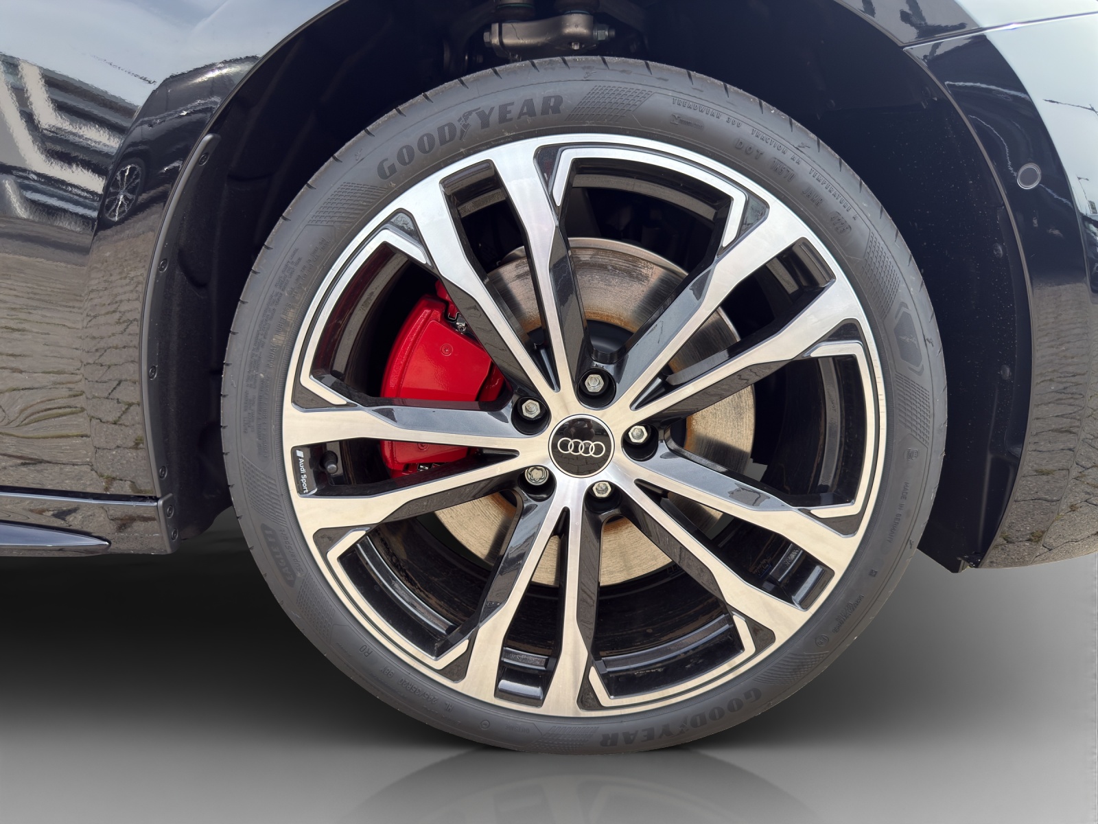 AUDI A5 Avant e-hybrid quattro 270 kW S tronic-image-14