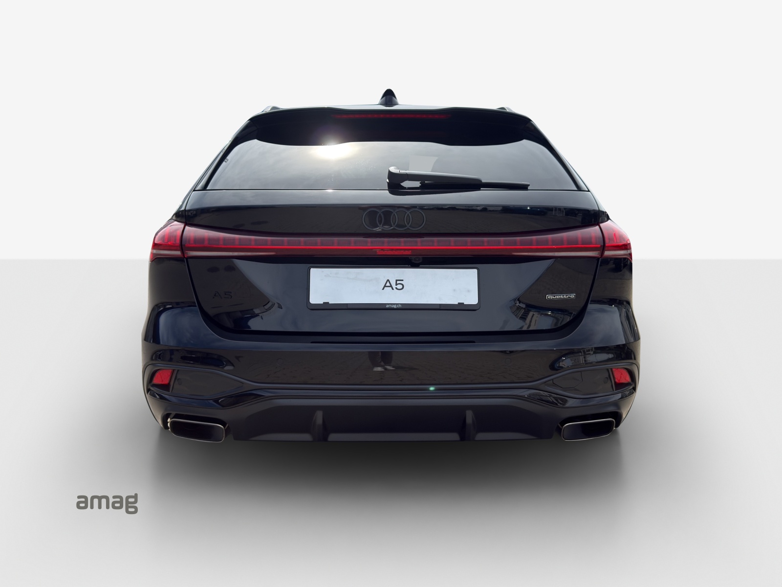 AUDI A5 Avant e-hybrid quattro 270 kW S tronic-image-3