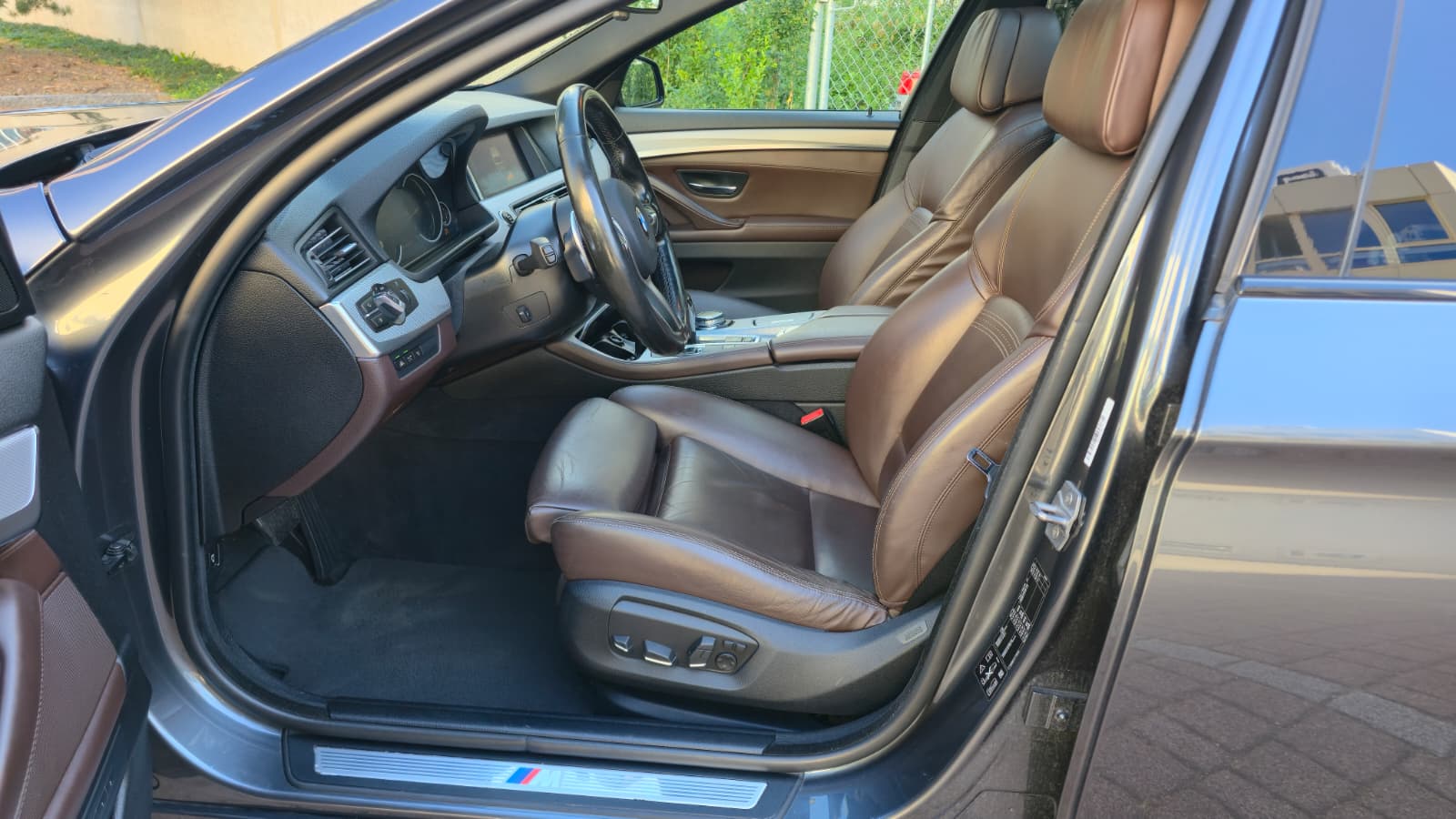 BMW 535d Steptronic M-Paket| Facelift Modell| Frisch ab MFK| Service gepflegt| Top Ausstattung| 14-image-11