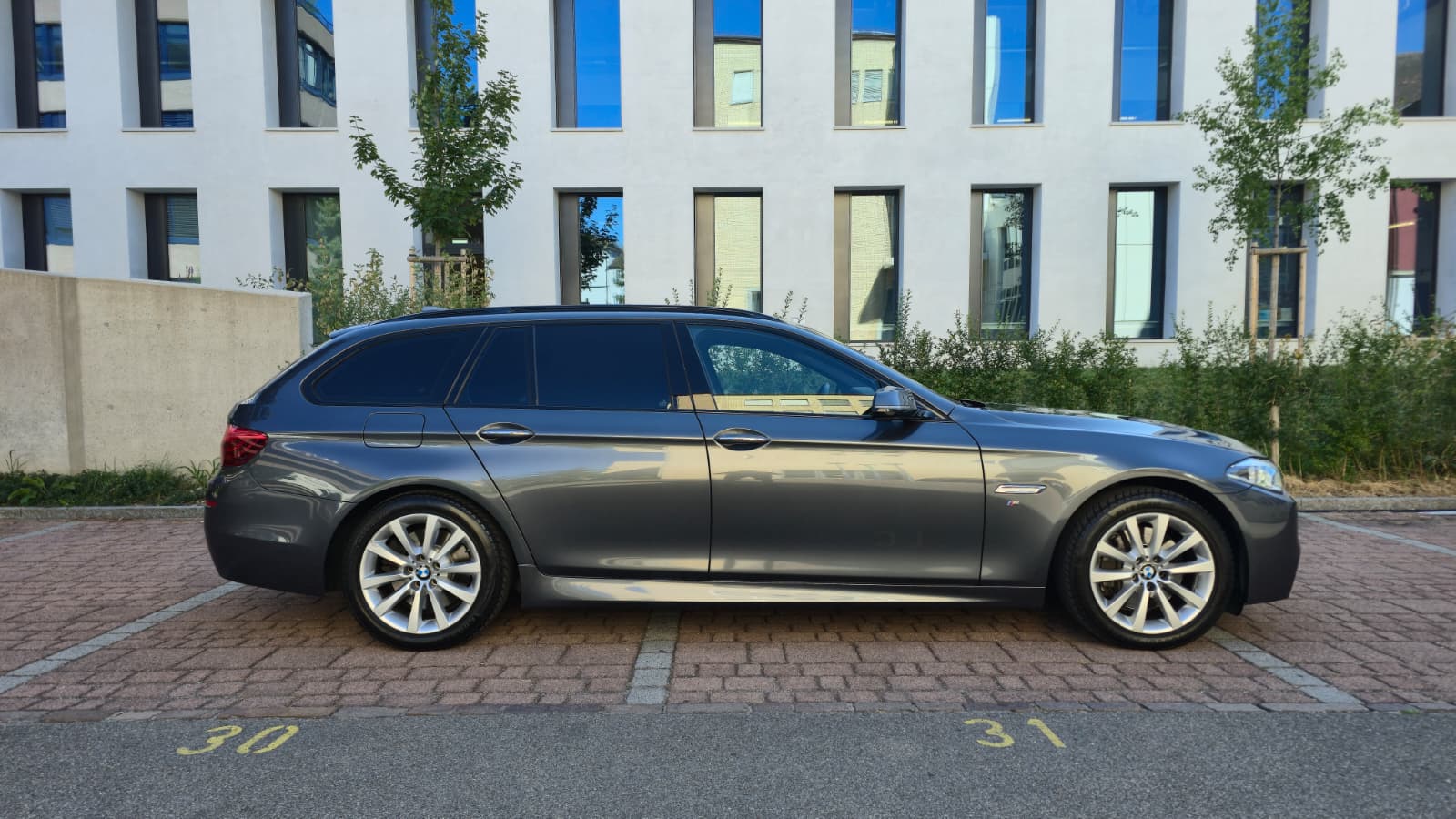 BMW 535d Steptronic M-Paket| Facelift Modell| Frisch ab MFK| Service gepflegt| Top Ausstattung| 14-image-3