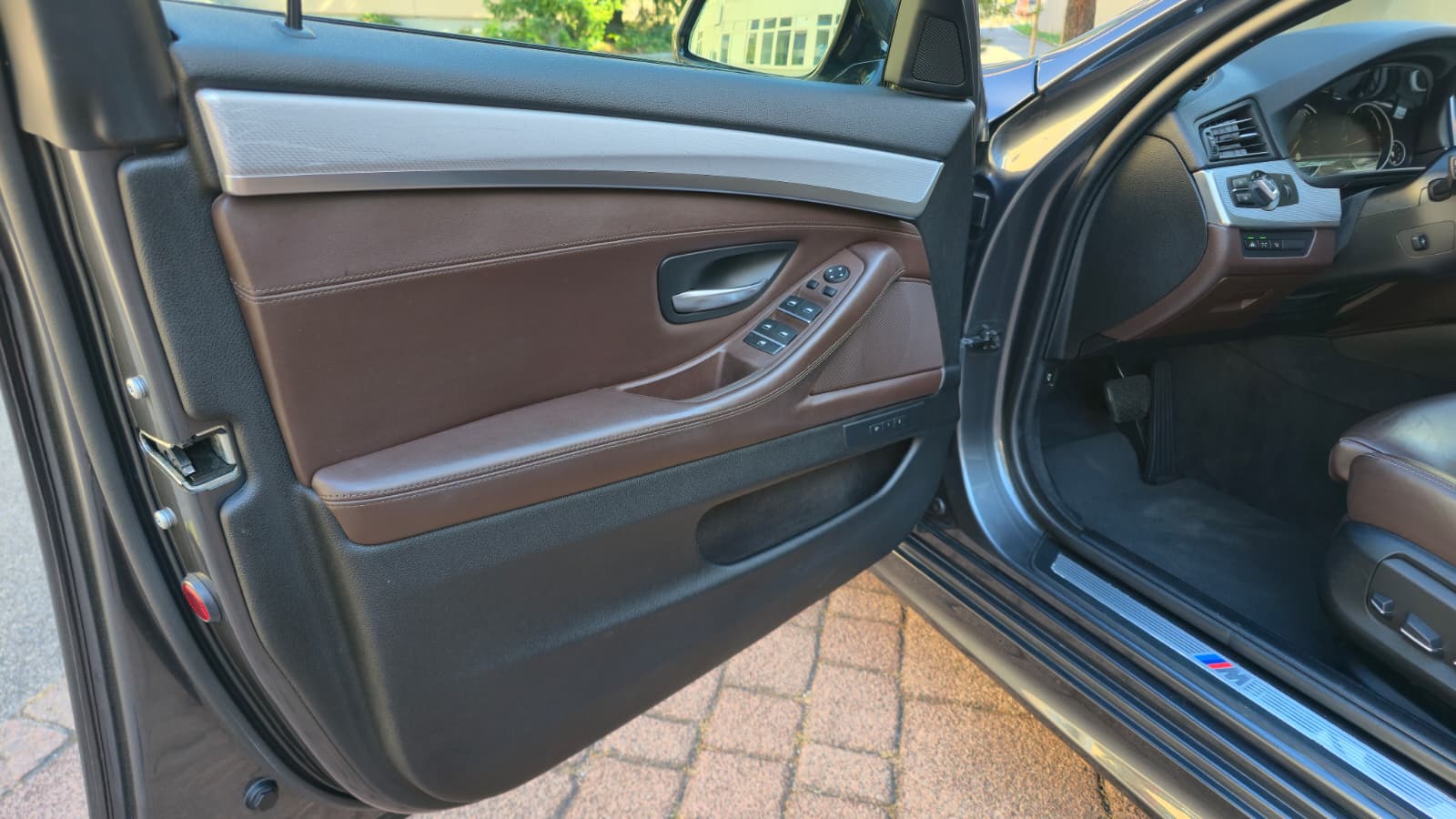 BMW 535d Steptronic M-Paket| Facelift Modell| Frisch ab MFK| Service gepflegt| Top Ausstattung| 14-image-10