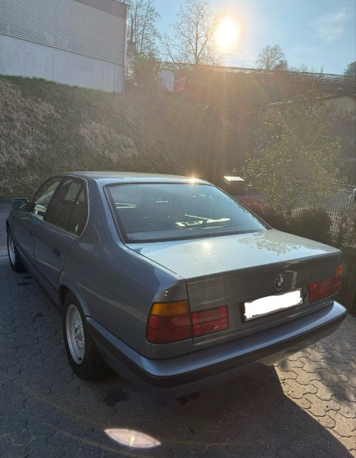 BMW 525-image-3