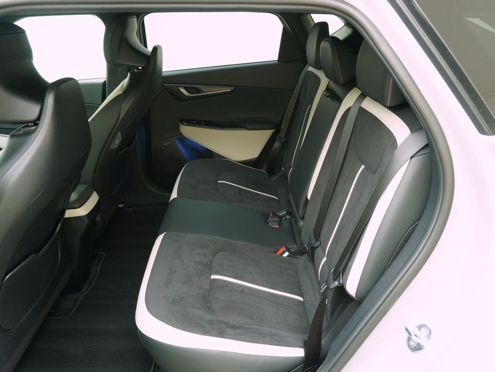 KIA EV6 84 kWh GT-Line 4x4-image-10